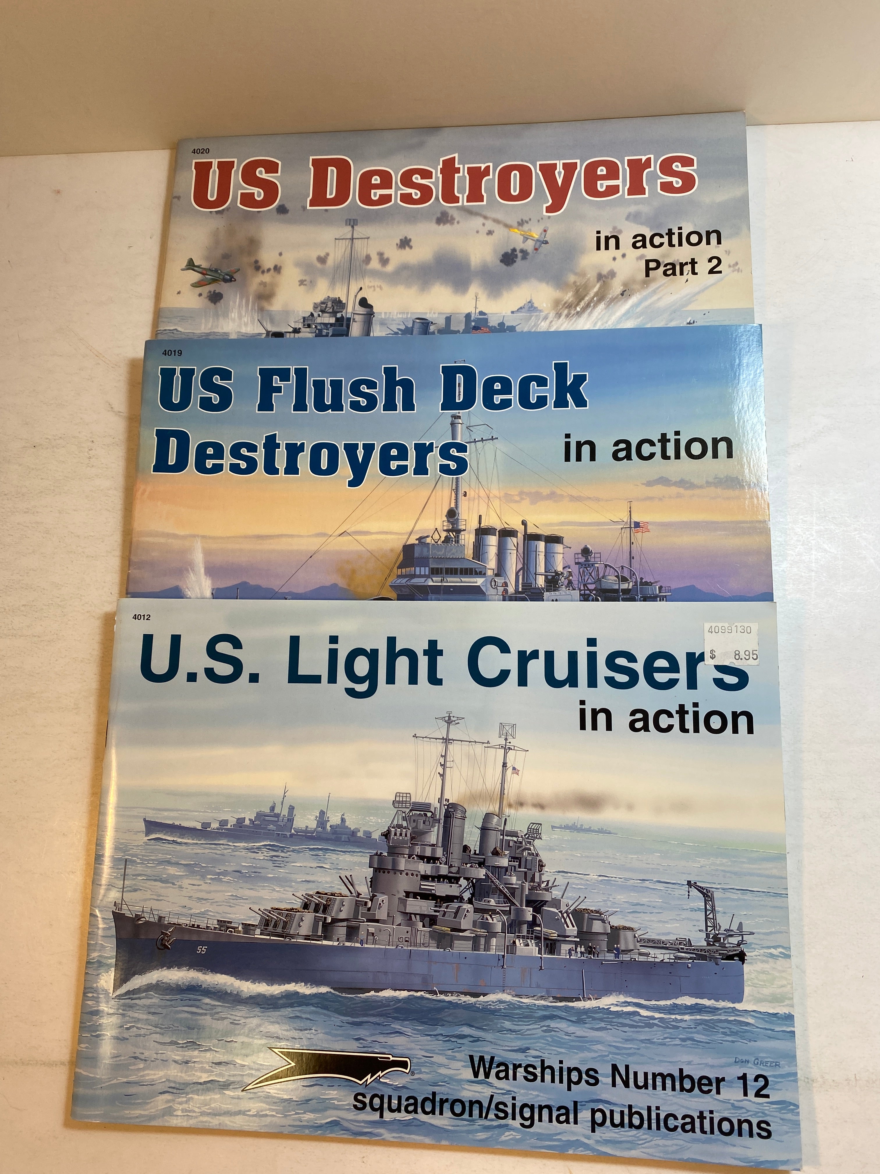 Lot of 3 In Action Booklets Light Cruisers and Destroyers 1999-2003 12, 19, 20