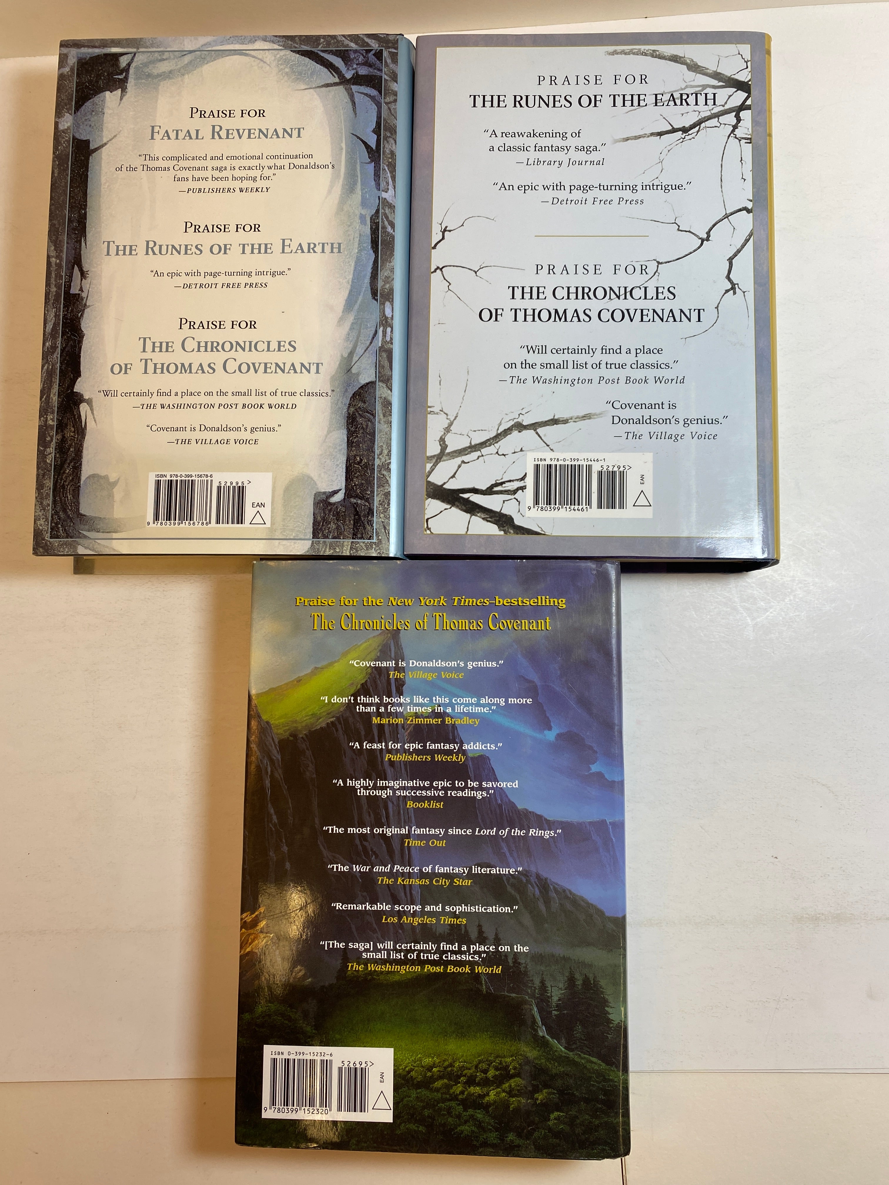 Lot of 3 Last Thomas Covenant Book Donaldson HCDJ 2004-2010