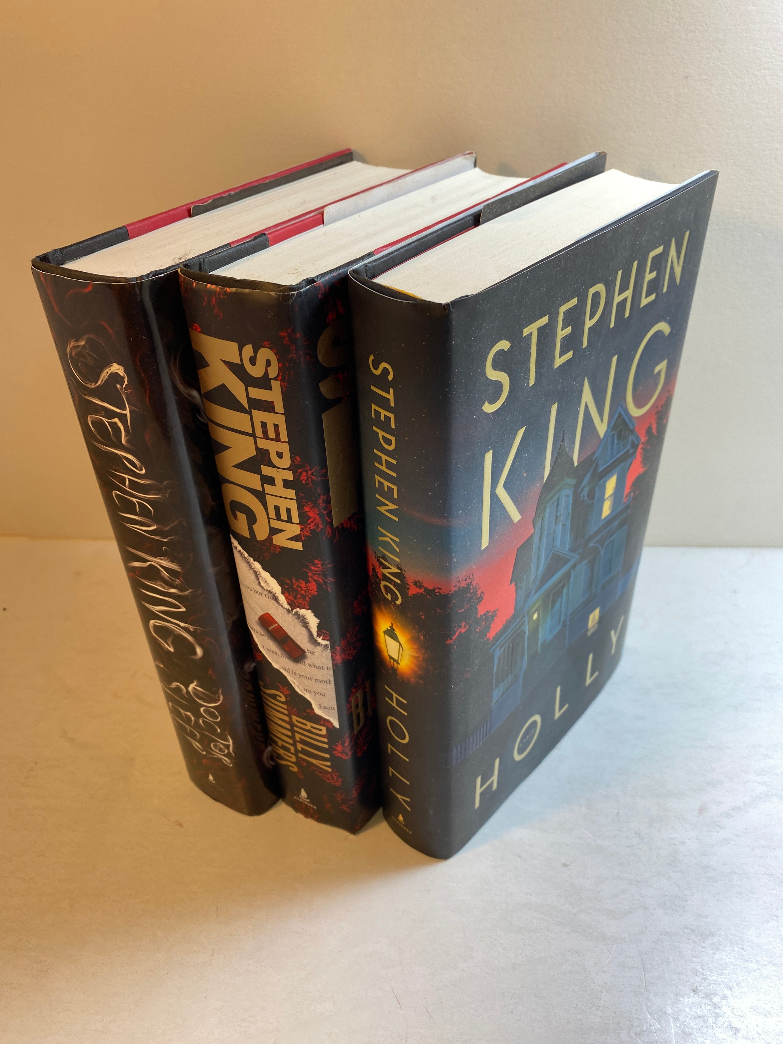 Lot of 3 Stephen King Books Doctor Sleep Billy Summers Holly HCDJ 2013-2023