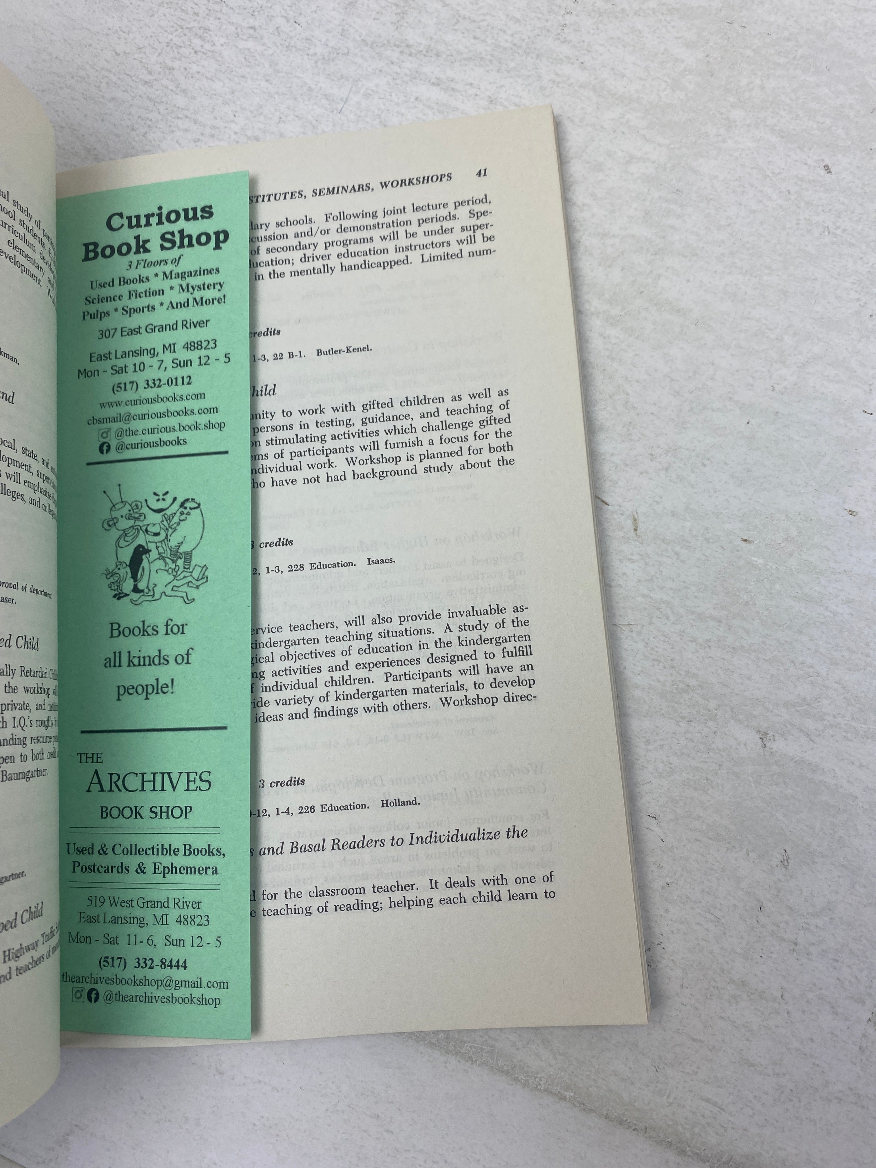 Lot of 3 Vintage Michigan State MSU Off Campus Course Catalogs 1961