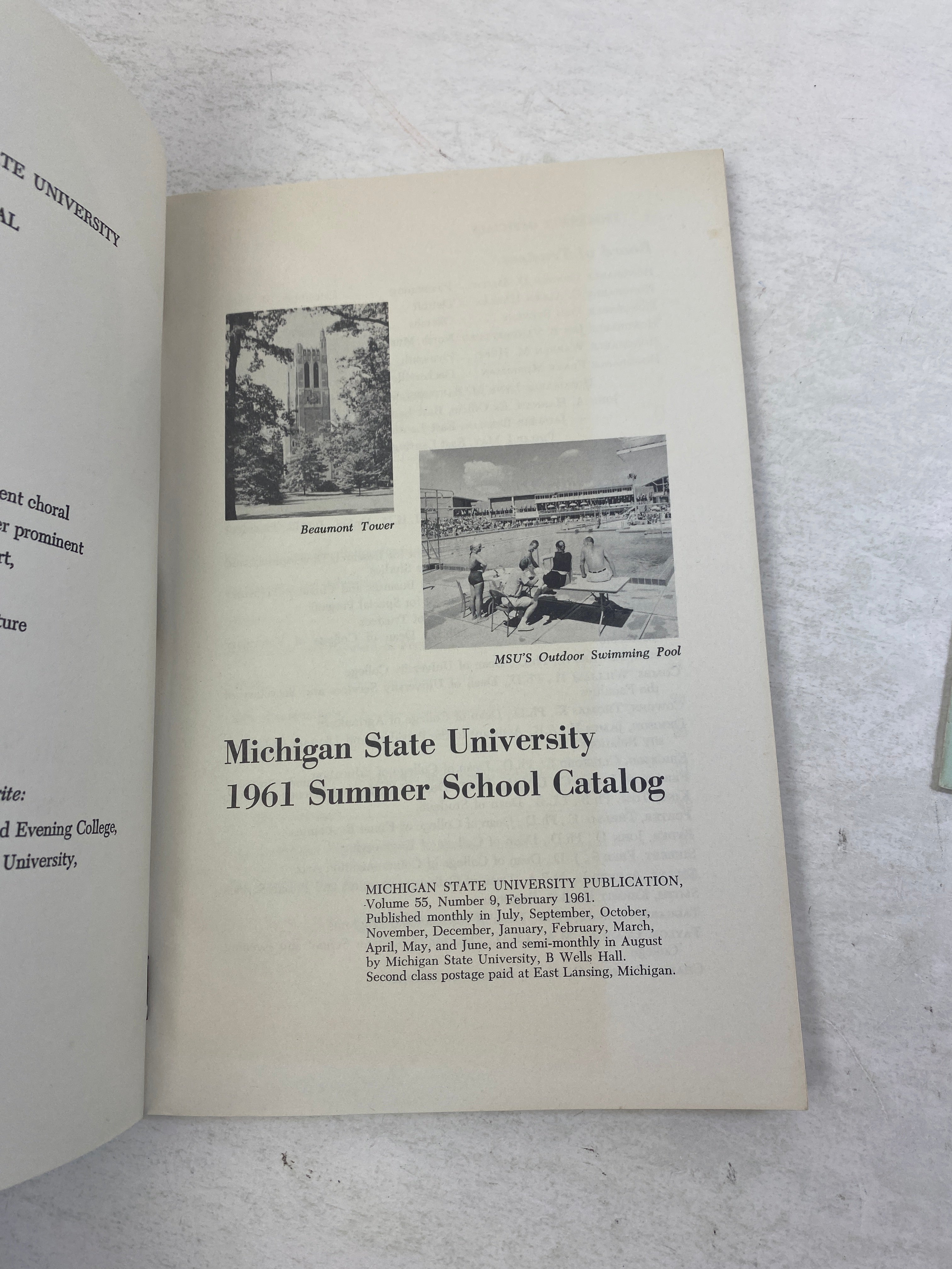Lot of 3 Vintage Michigan State MSU Off Campus Course Catalogs 1961