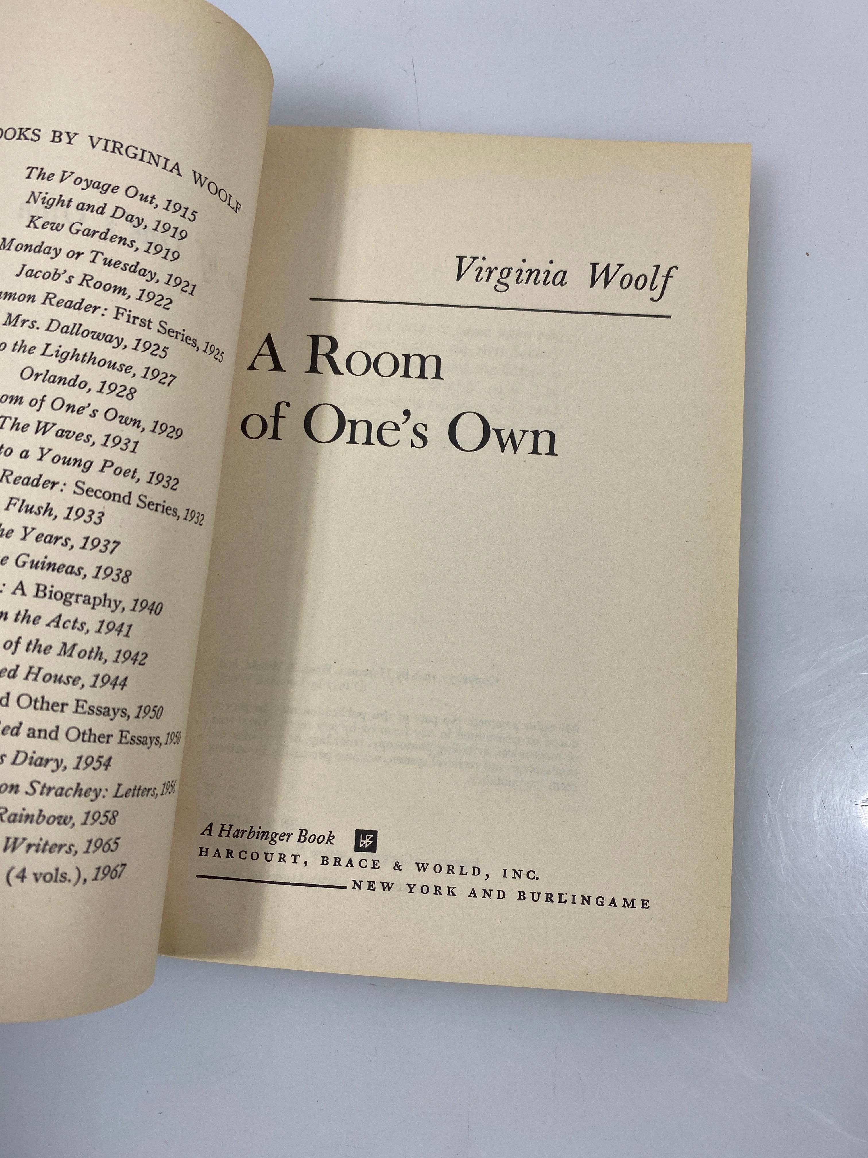 Lot of 4 1960's Virginia Woolf Paperbacks