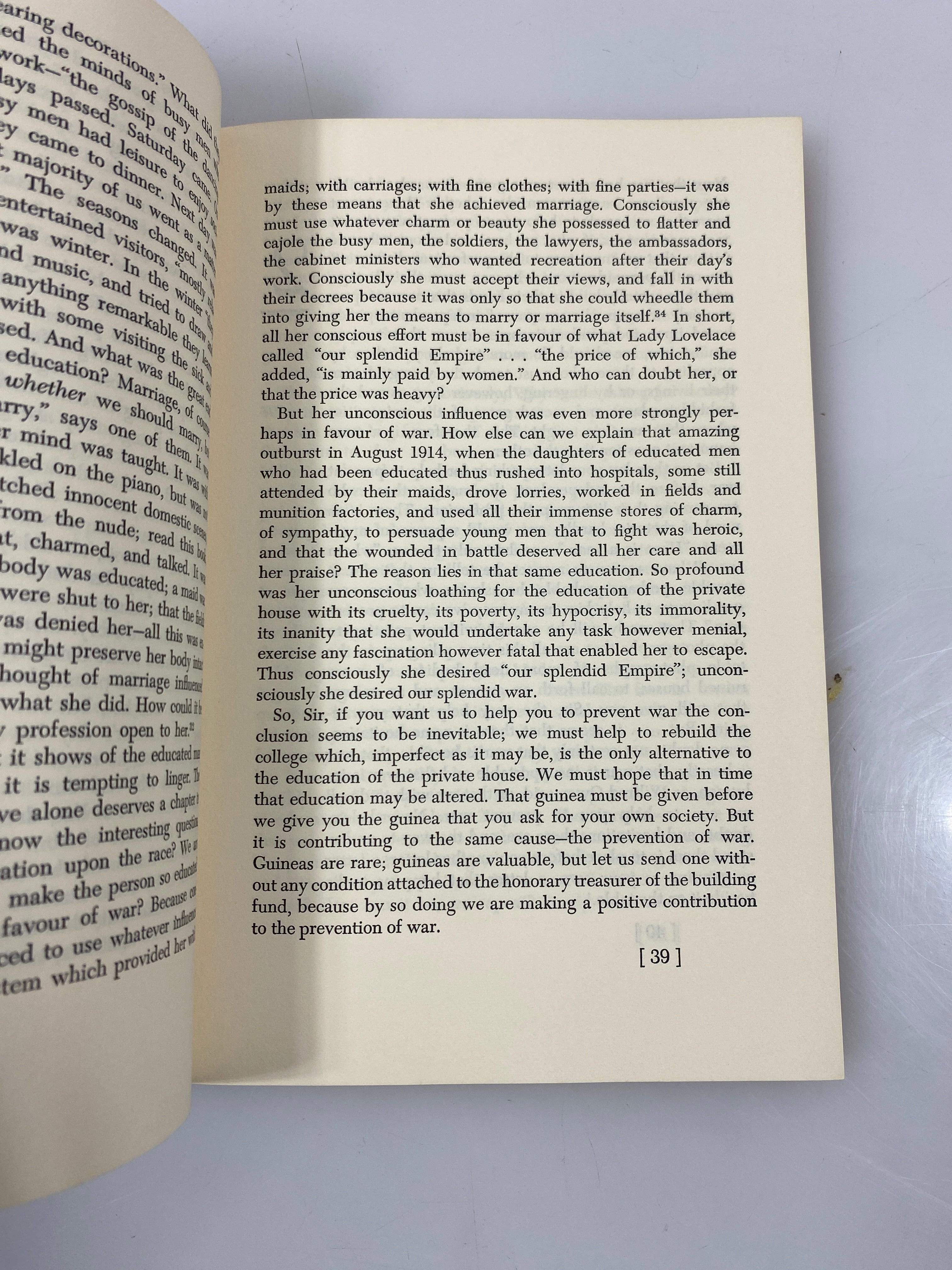 Lot of 4 1960's Virginia Woolf Paperbacks