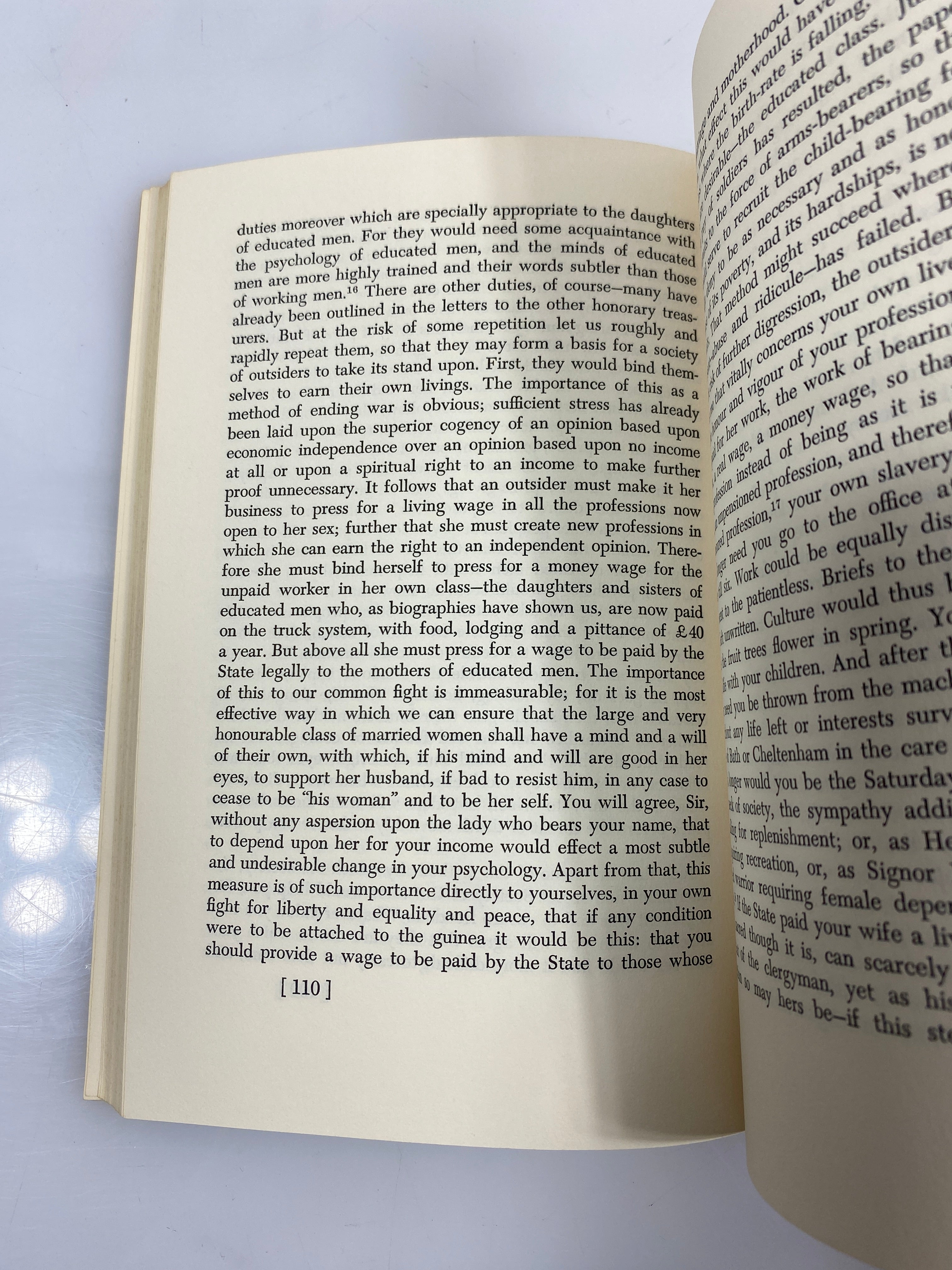 Lot of 4 1960's Virginia Woolf Paperbacks