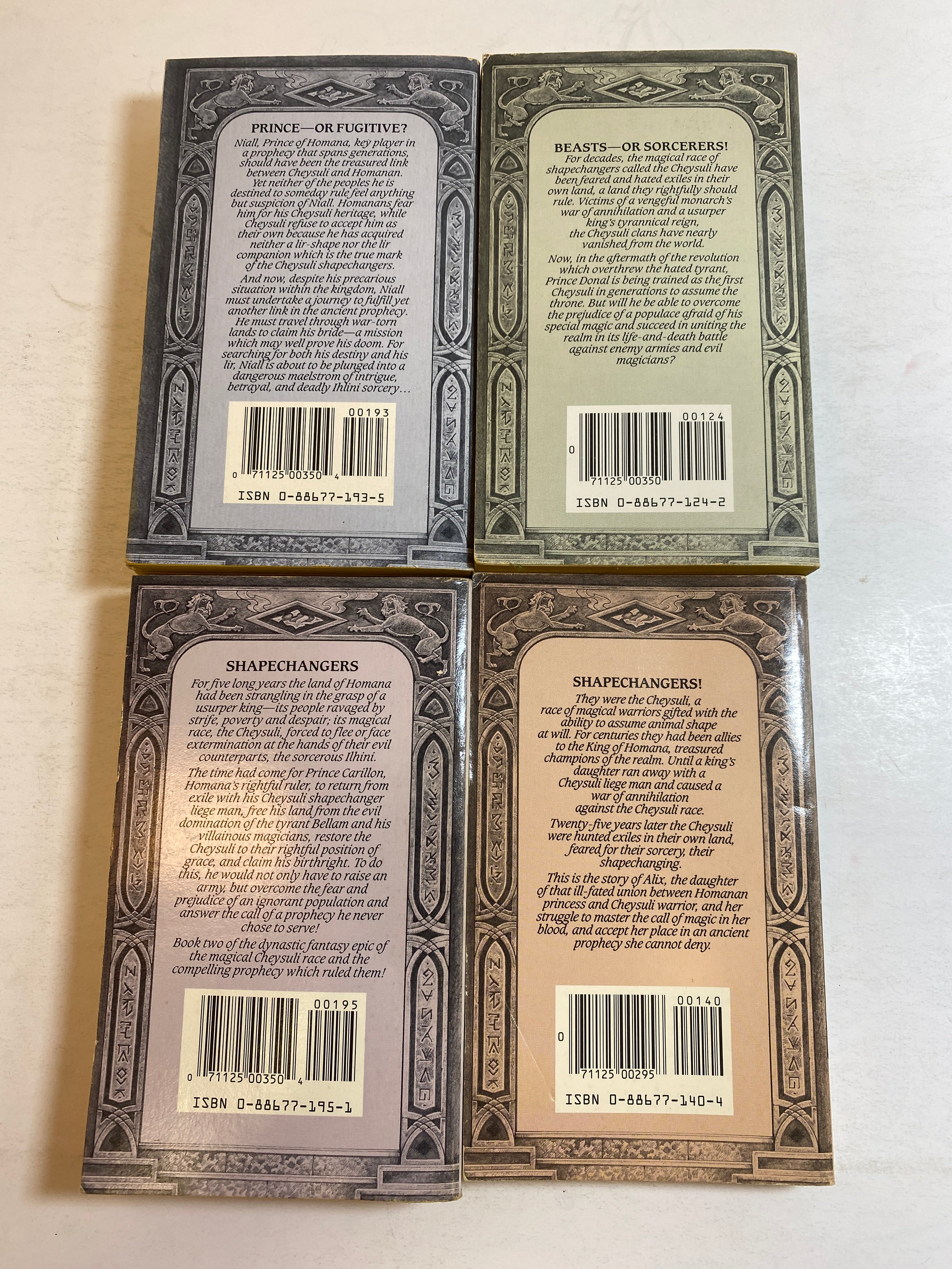 Lot of 4 Cheysuli Chronicles Jennifer Robertson SC 1984-1987