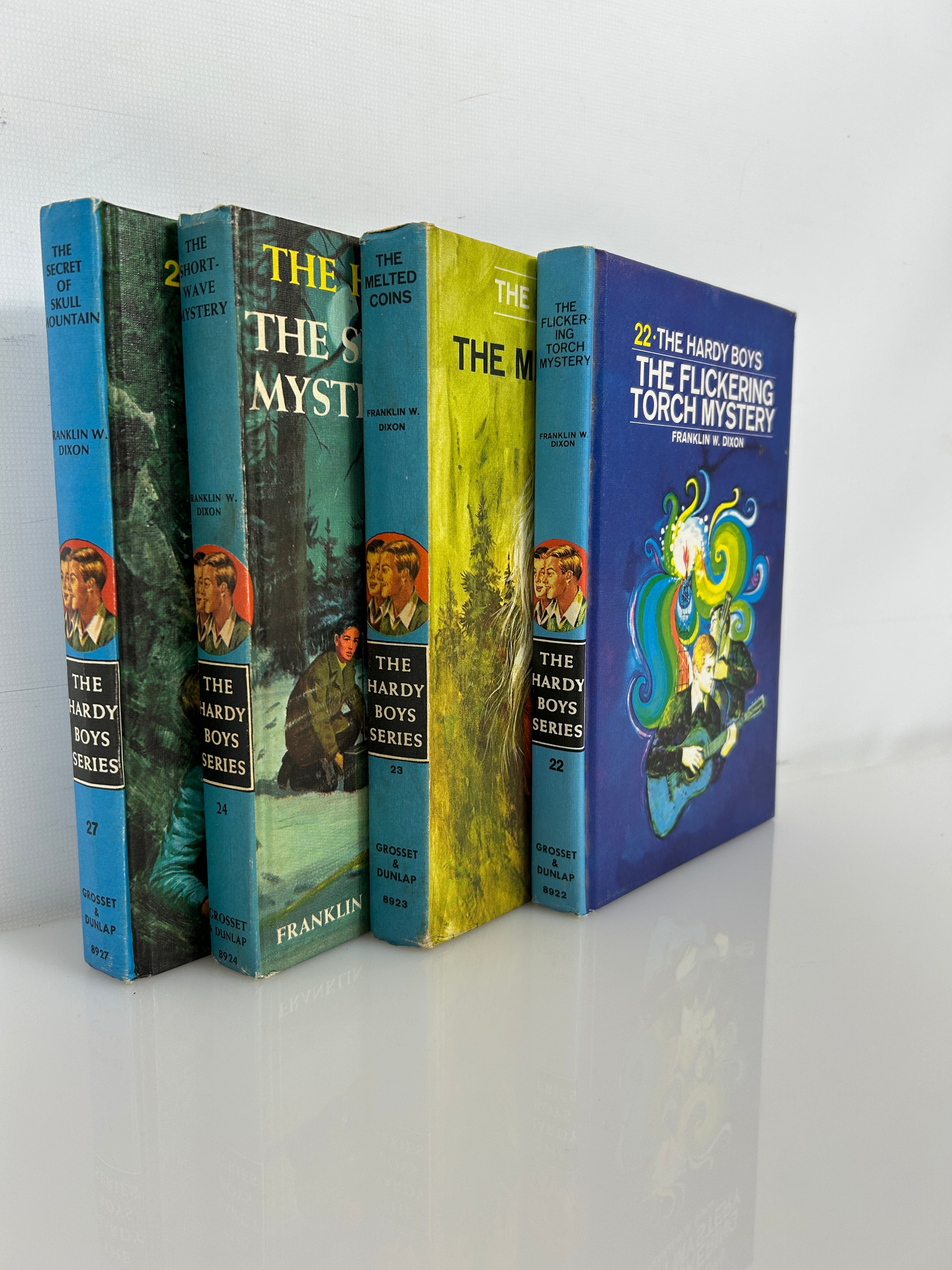 Lot of 4 Hardy Boys Black & White Endpaper Matte Edition 1966-1971 HC