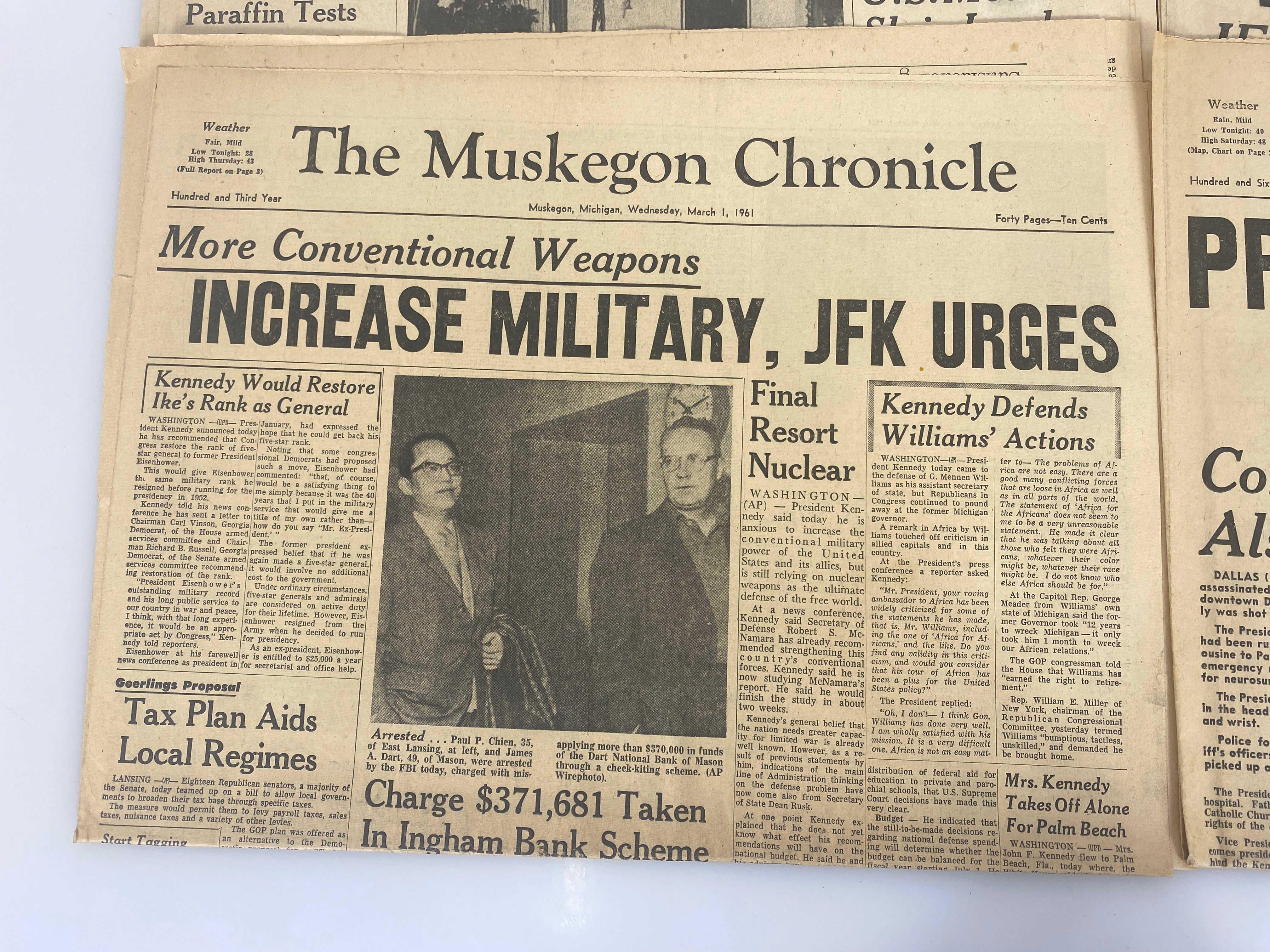 Lot of 4 Vintage Michigan Newspapers Kennedy Assassination 1961-1963
