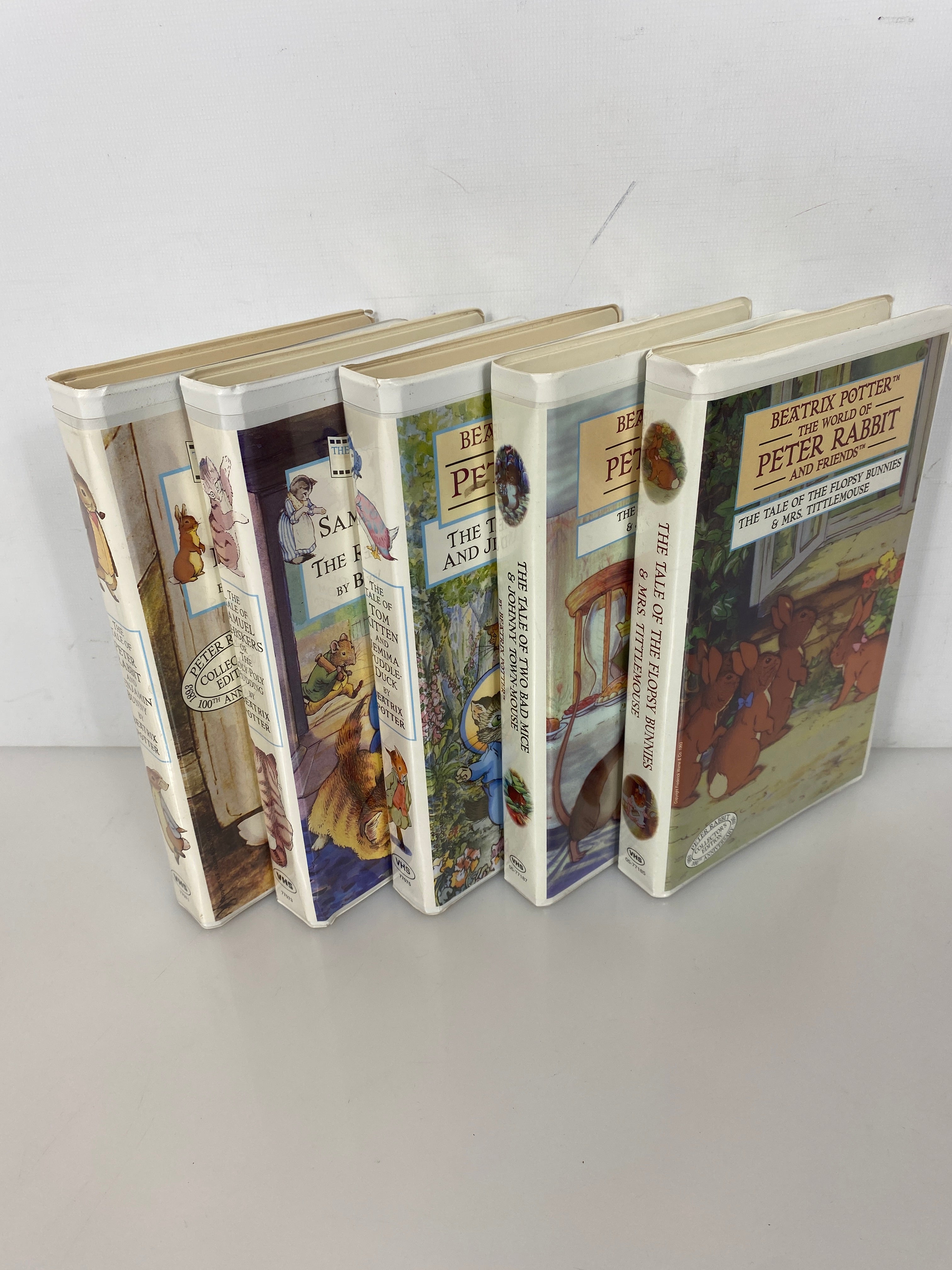 Lot of 5 Beatrix Potter Peter Rabbit VHS clamshell cases 1993-1996