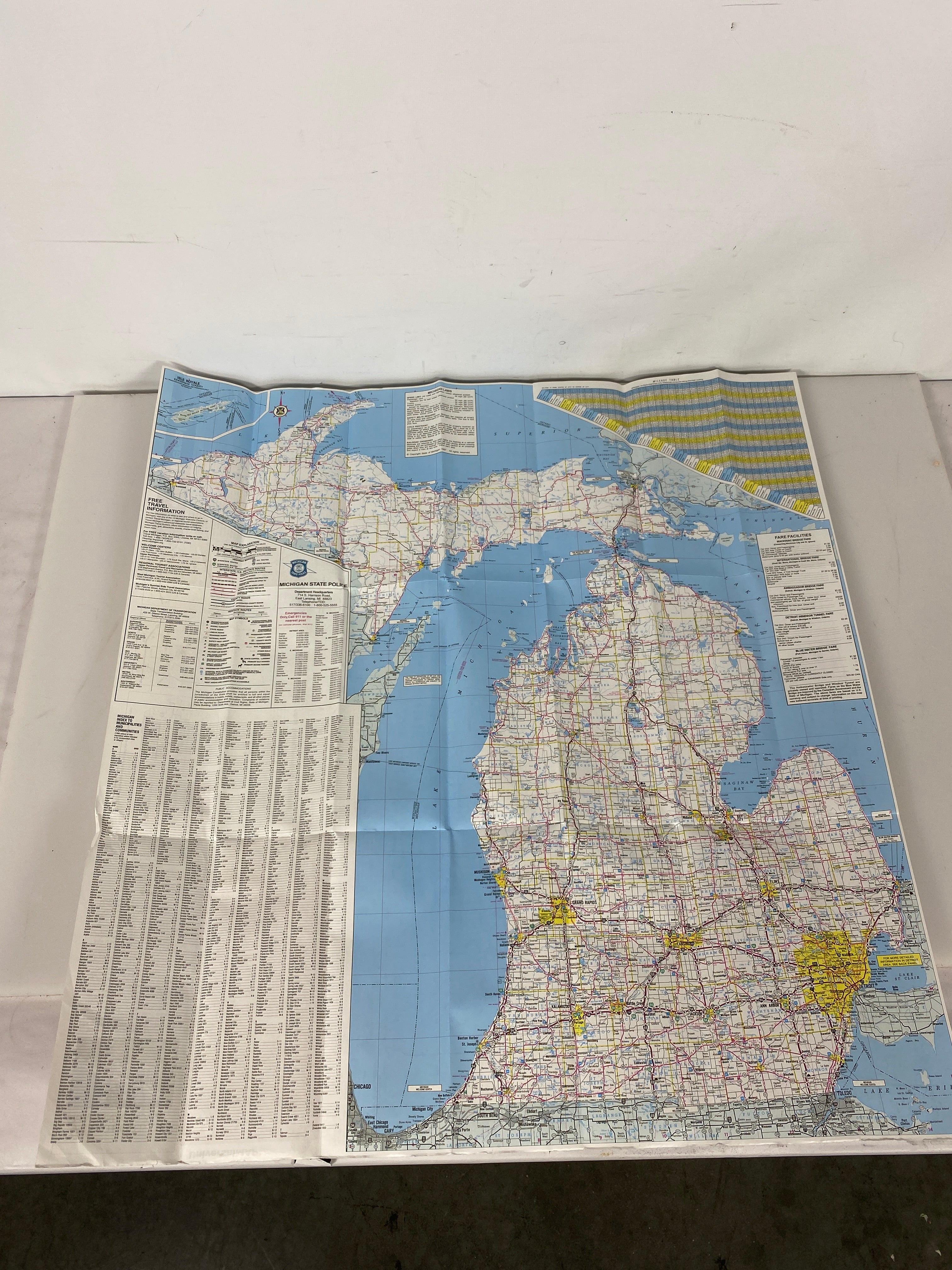 Lot of 5 Michigan/Lansing Maps & Pamphlets Rand McNally/Universal Map