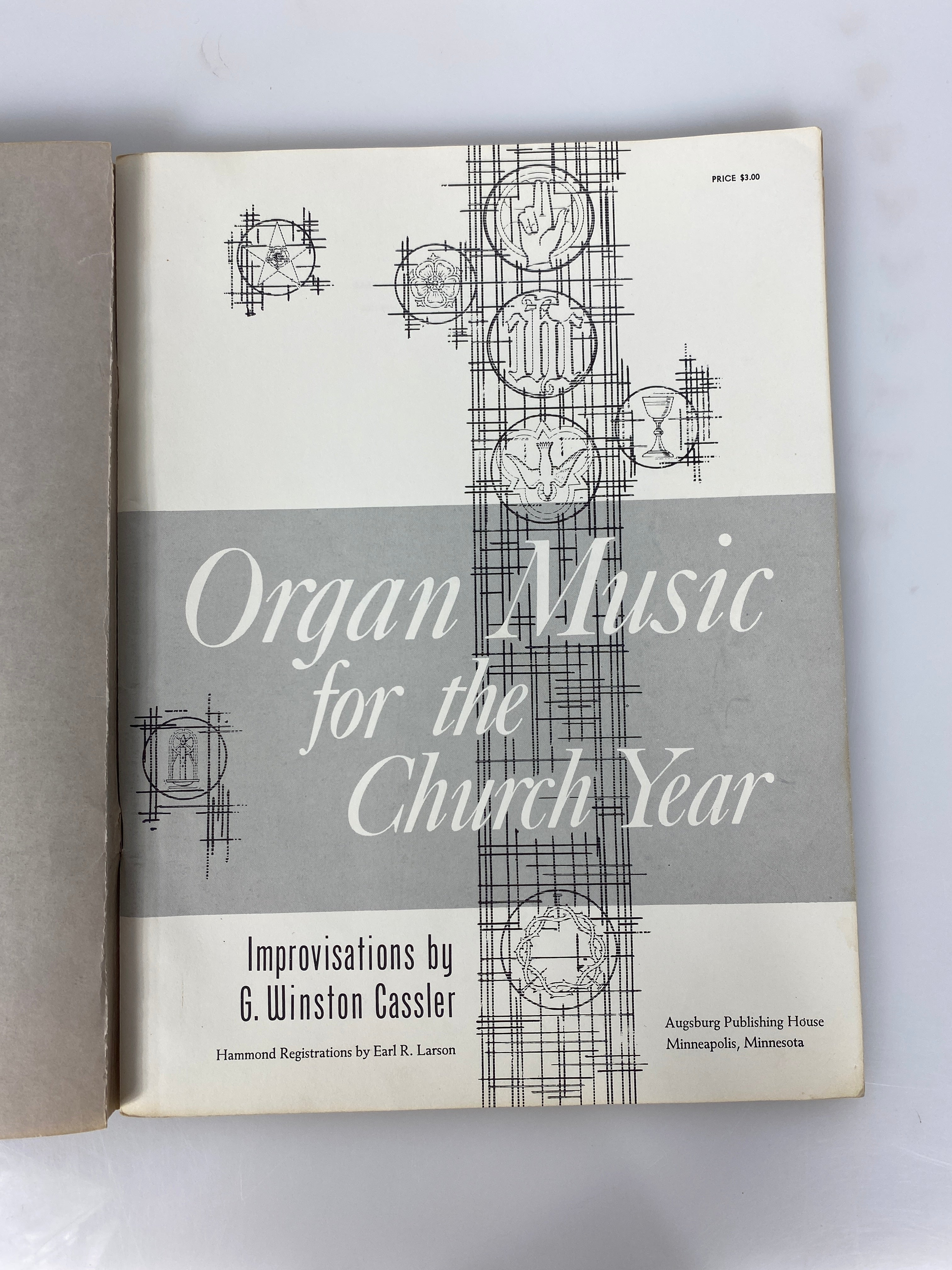 Lot of 5 Vintage Church Organ Music Books by Cassler/Thomas/Coleman/Bach SC
