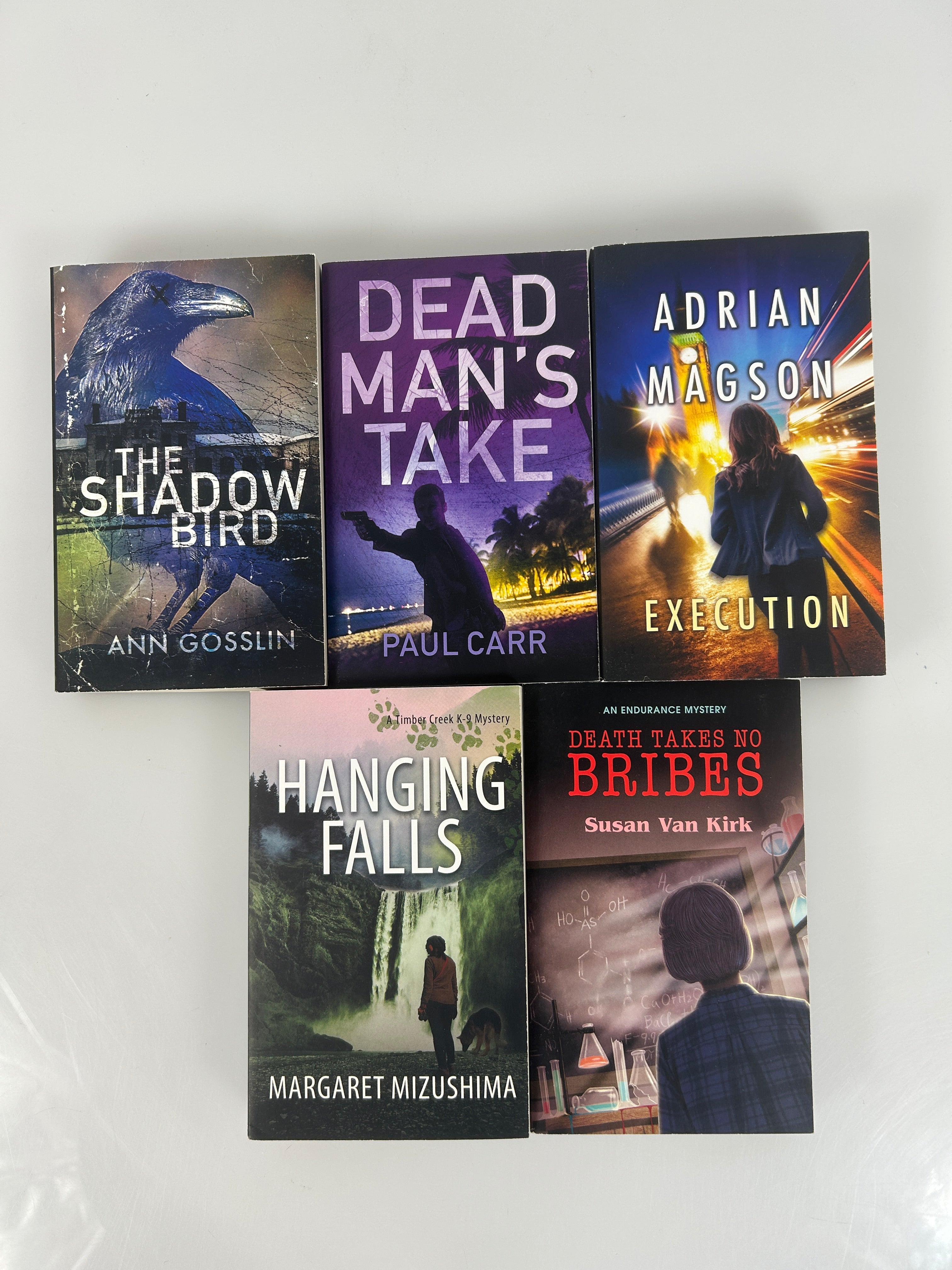 Lot of 5 Worldwide Publishing Mystery/Suspense Paperbacks Very Good SC