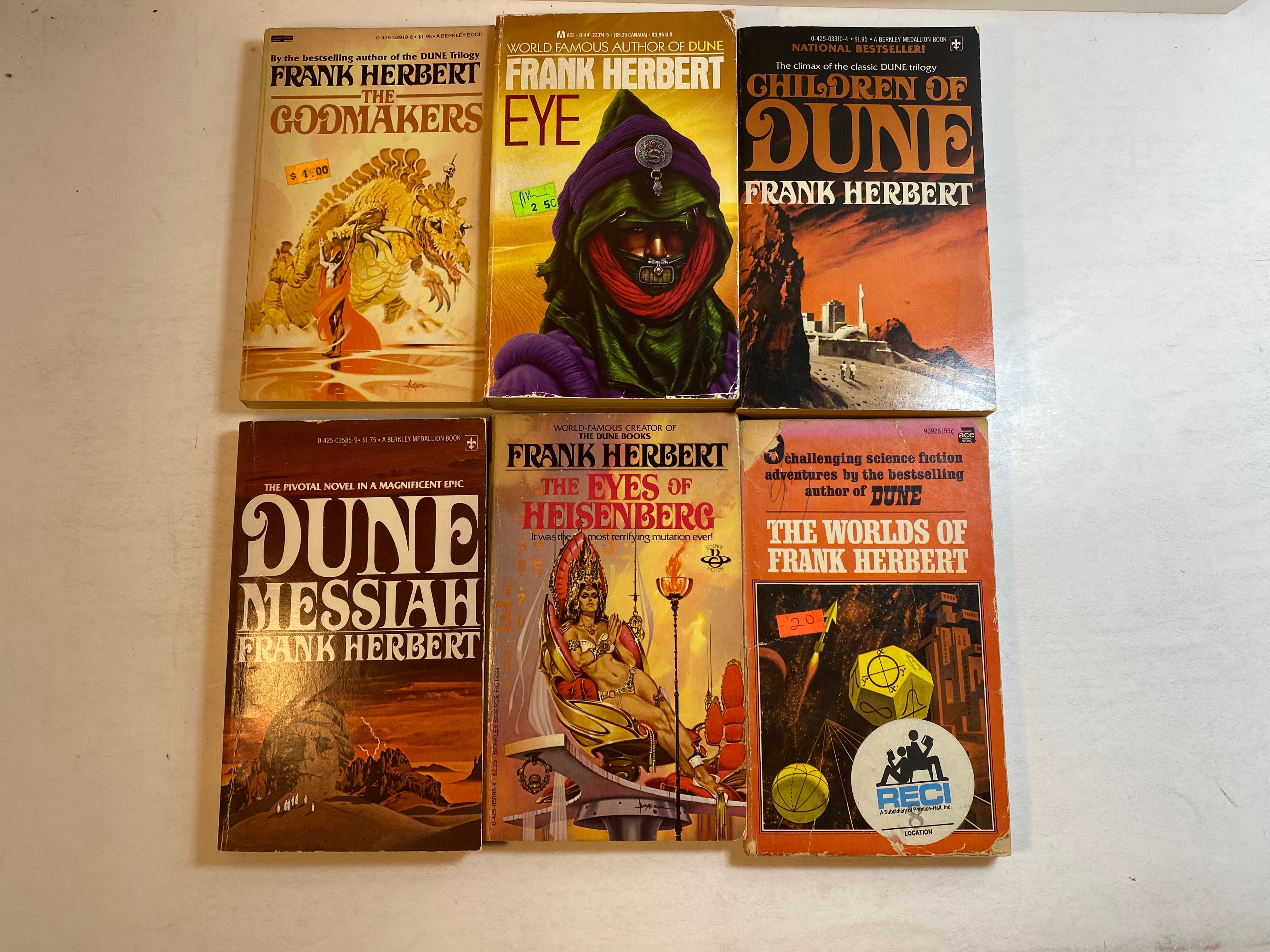 Lot of 6 Frank Herbert Dune Paperbacks 1971-1987