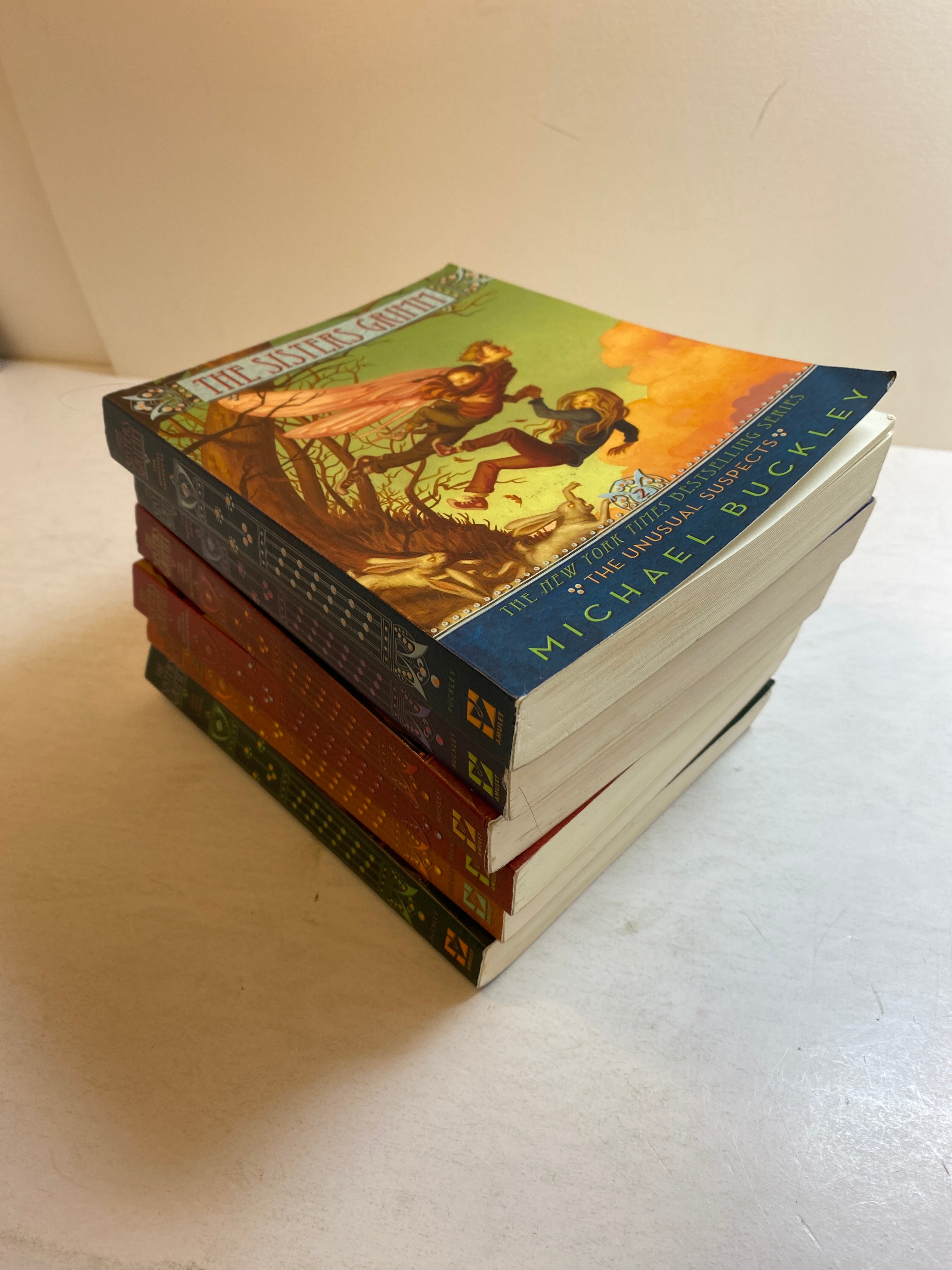 Lot of 6 Sisters Grimm Series Buckley SC 2007-2009