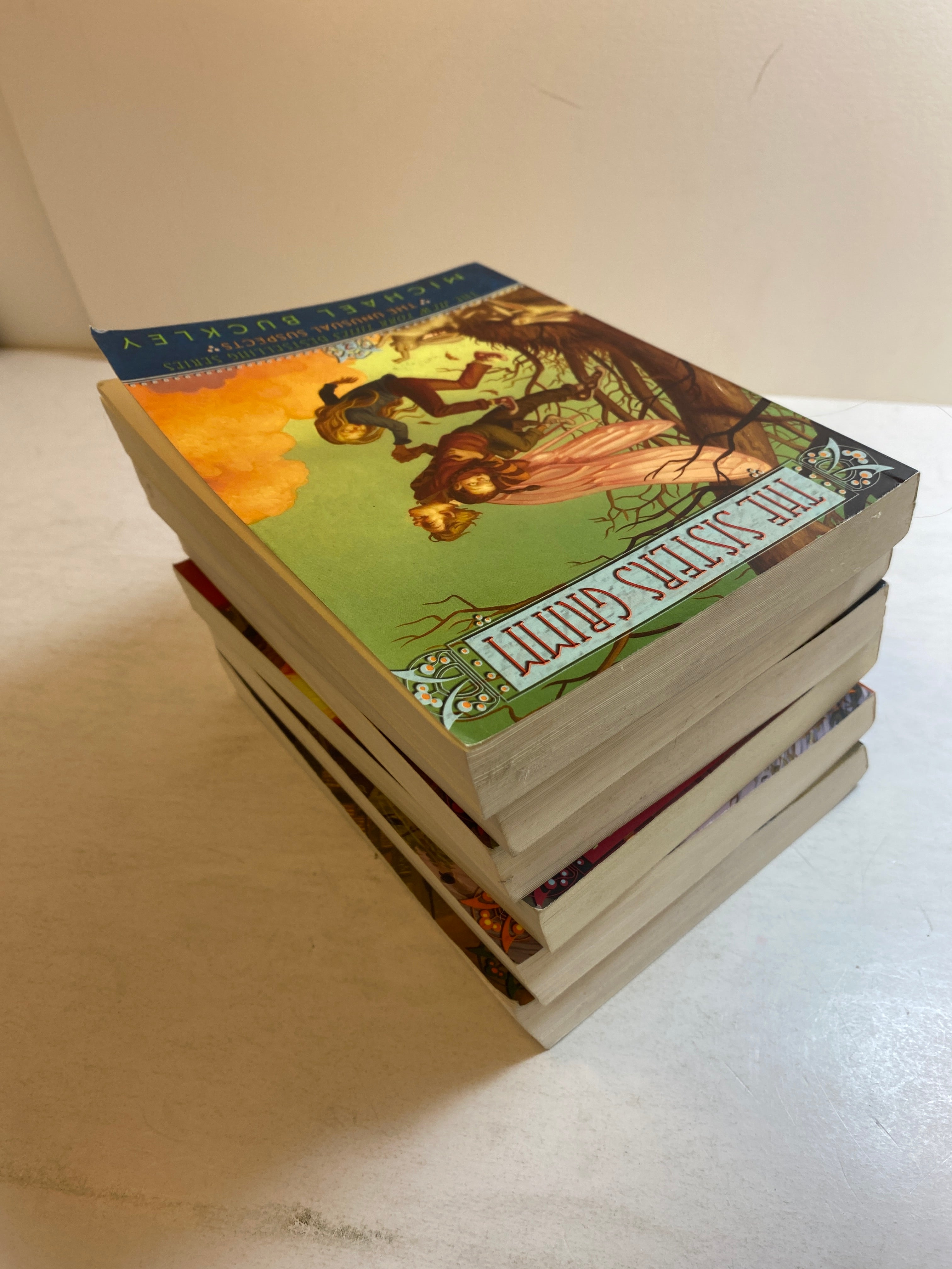 Lot of 6 Sisters Grimm Series Buckley SC 2007-2009