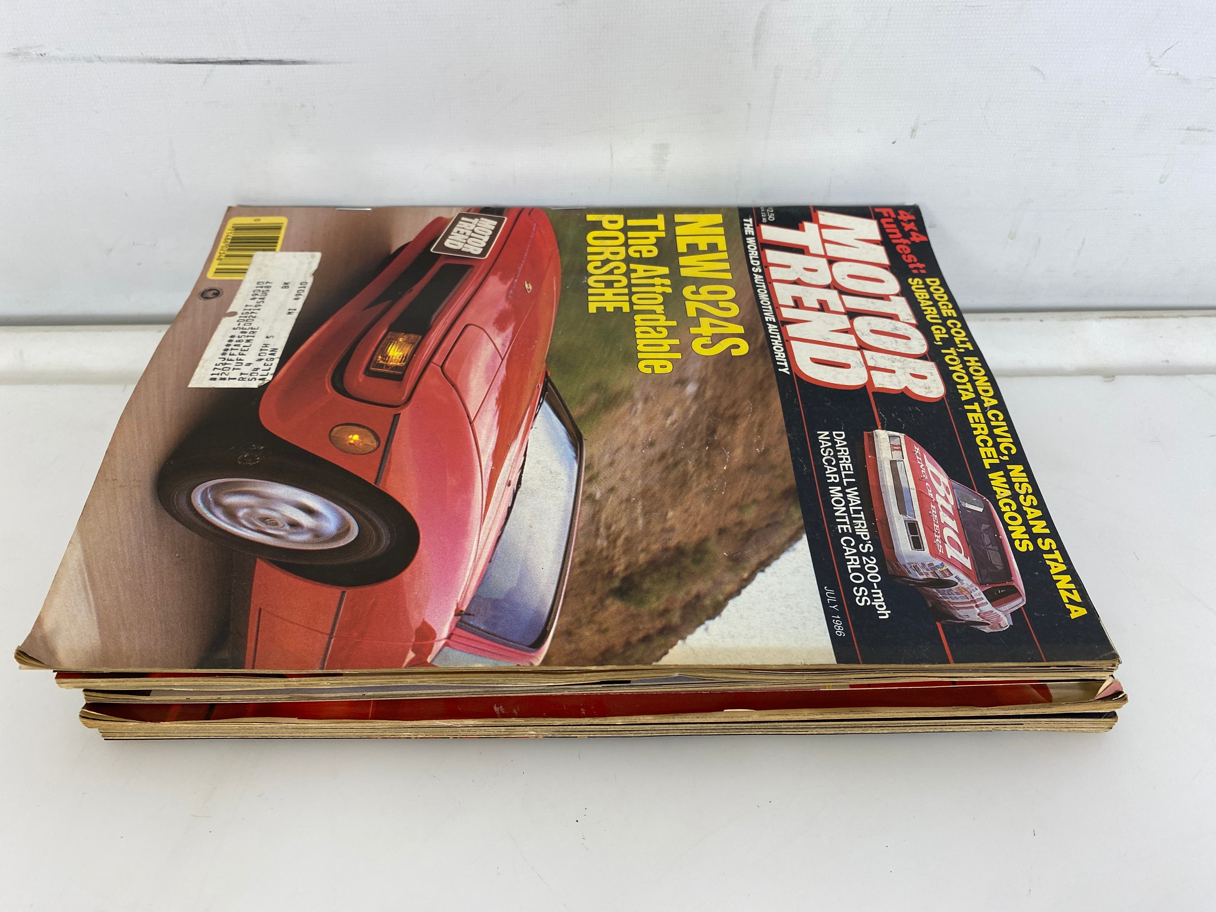 Lot of 6 Vintage Motor Trend Magazines 1986