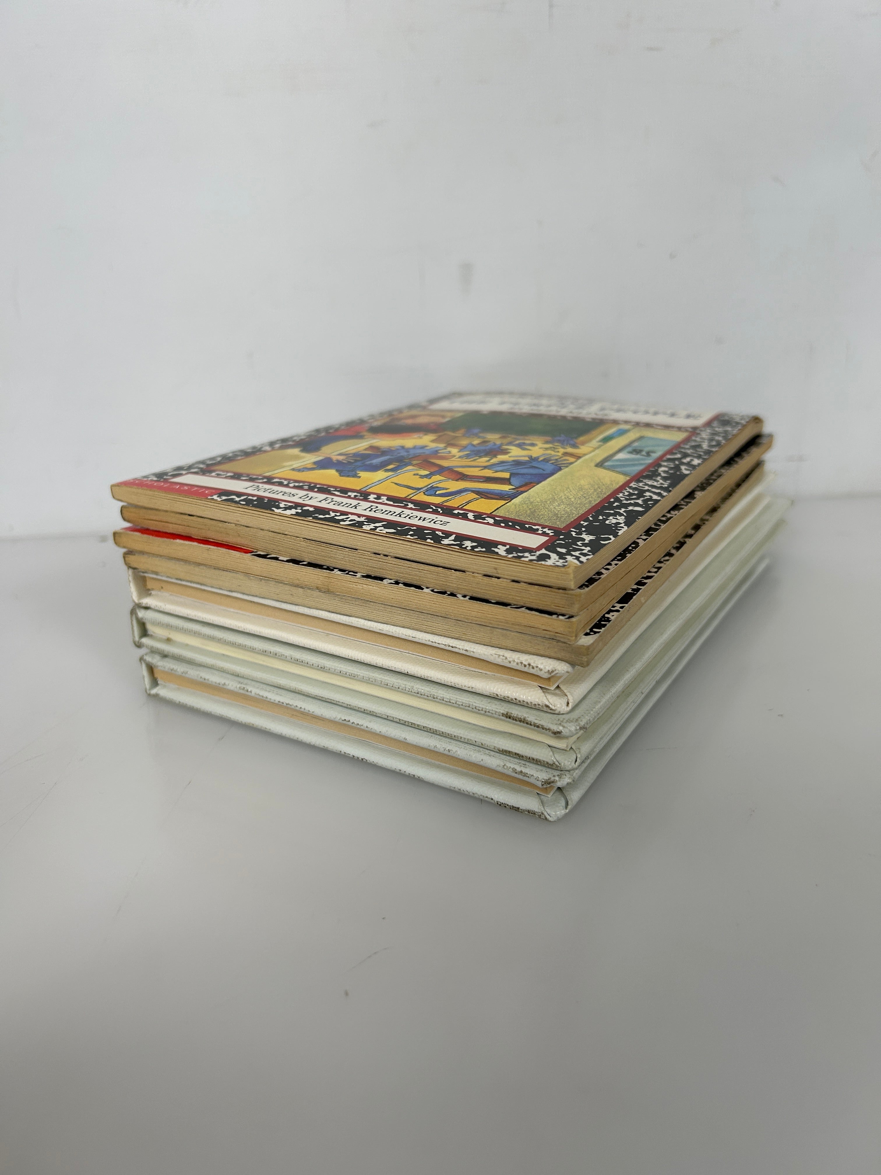 Lot of 7 Horrible Harry Short Kids' Chapter Books 3 HC 4 PB Ex-Lib