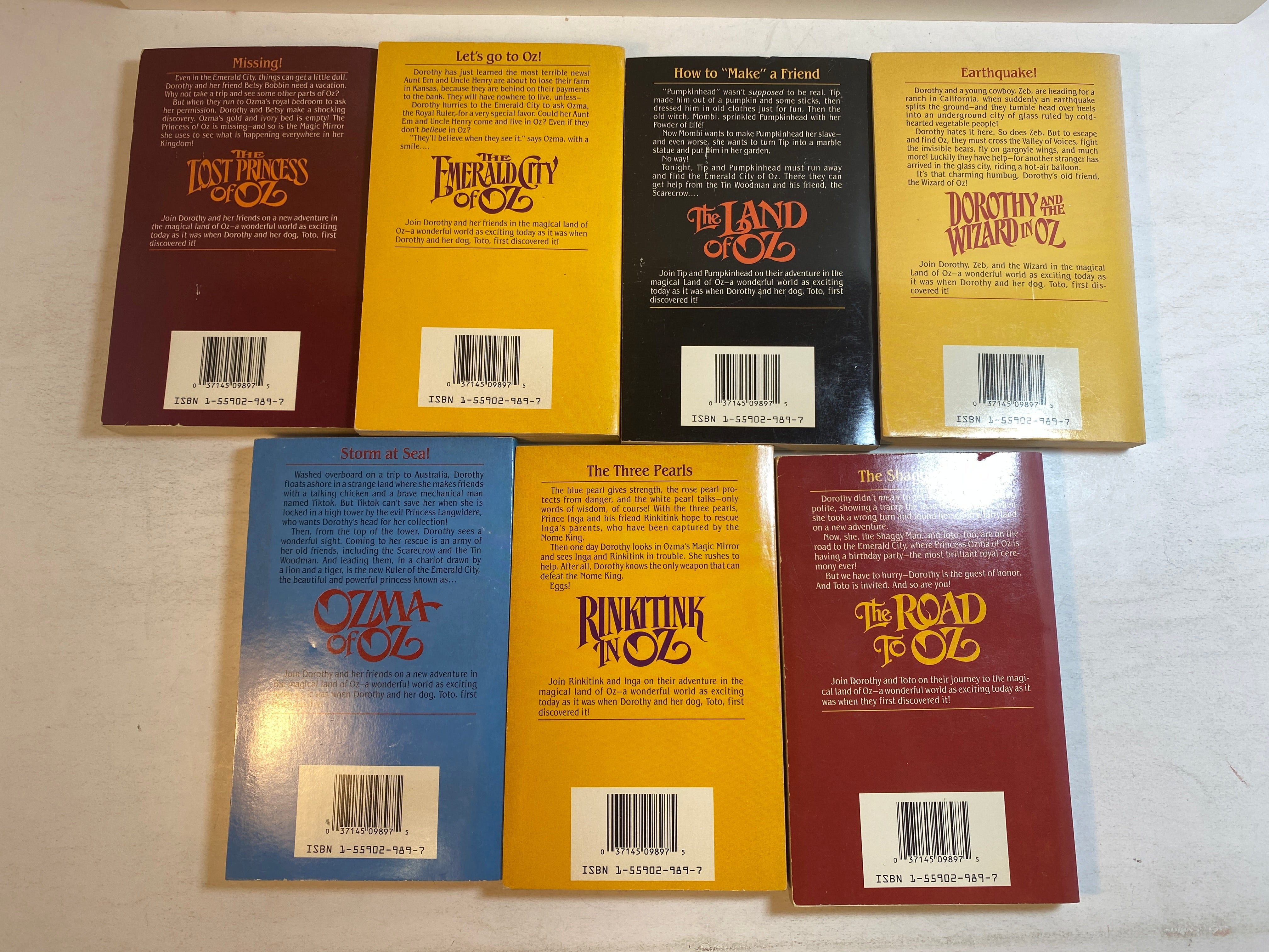 Lot of 7 Oz Series paperbacks L. Frank Baum