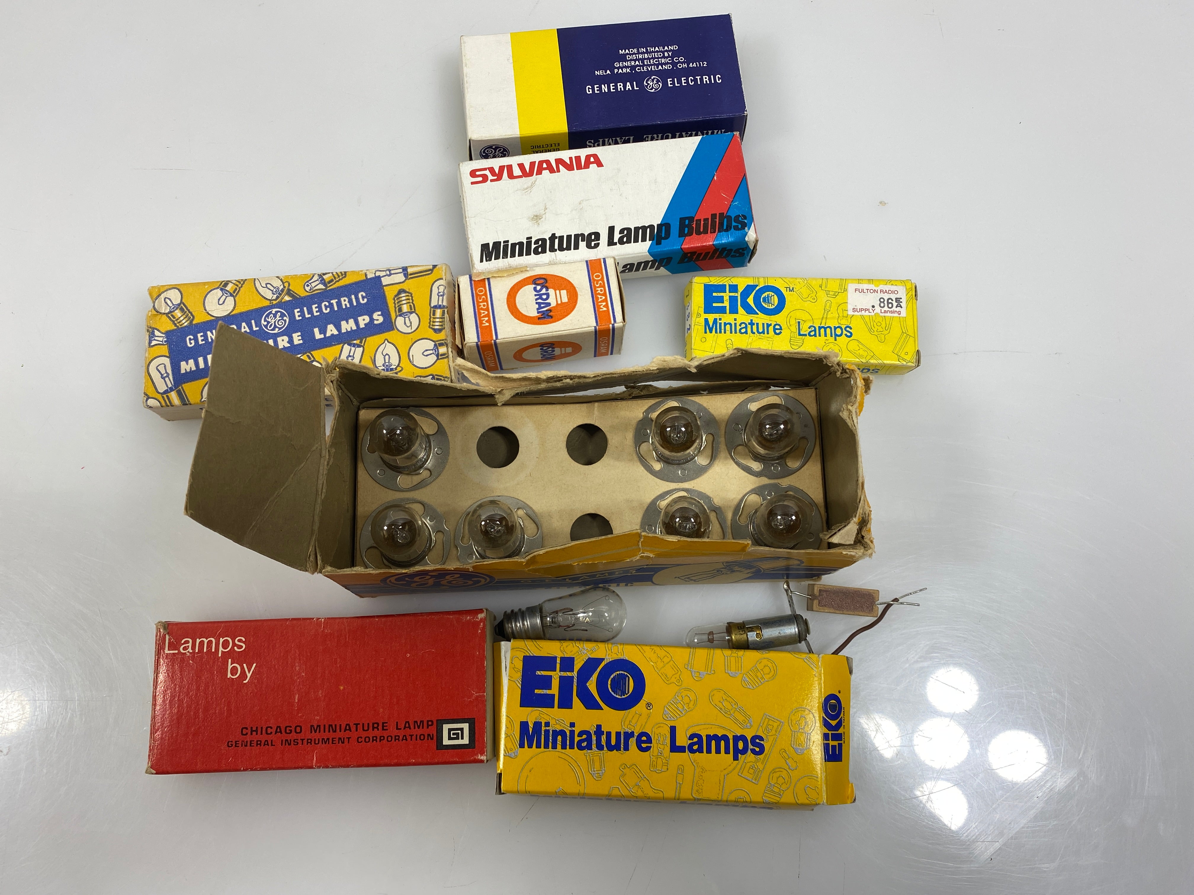 Lot of Miniature Incandescent Lamps