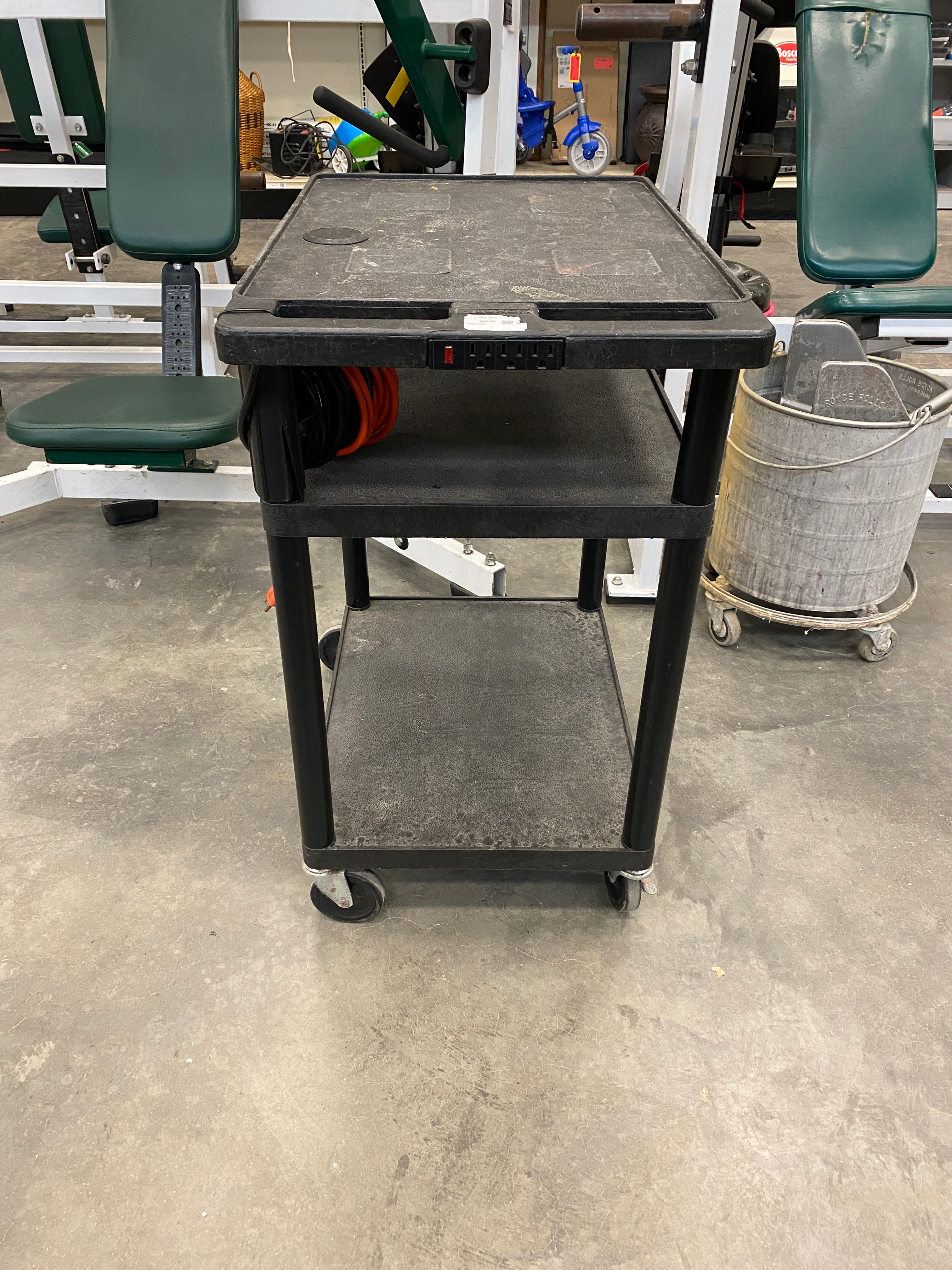 Luxor Computer Cart