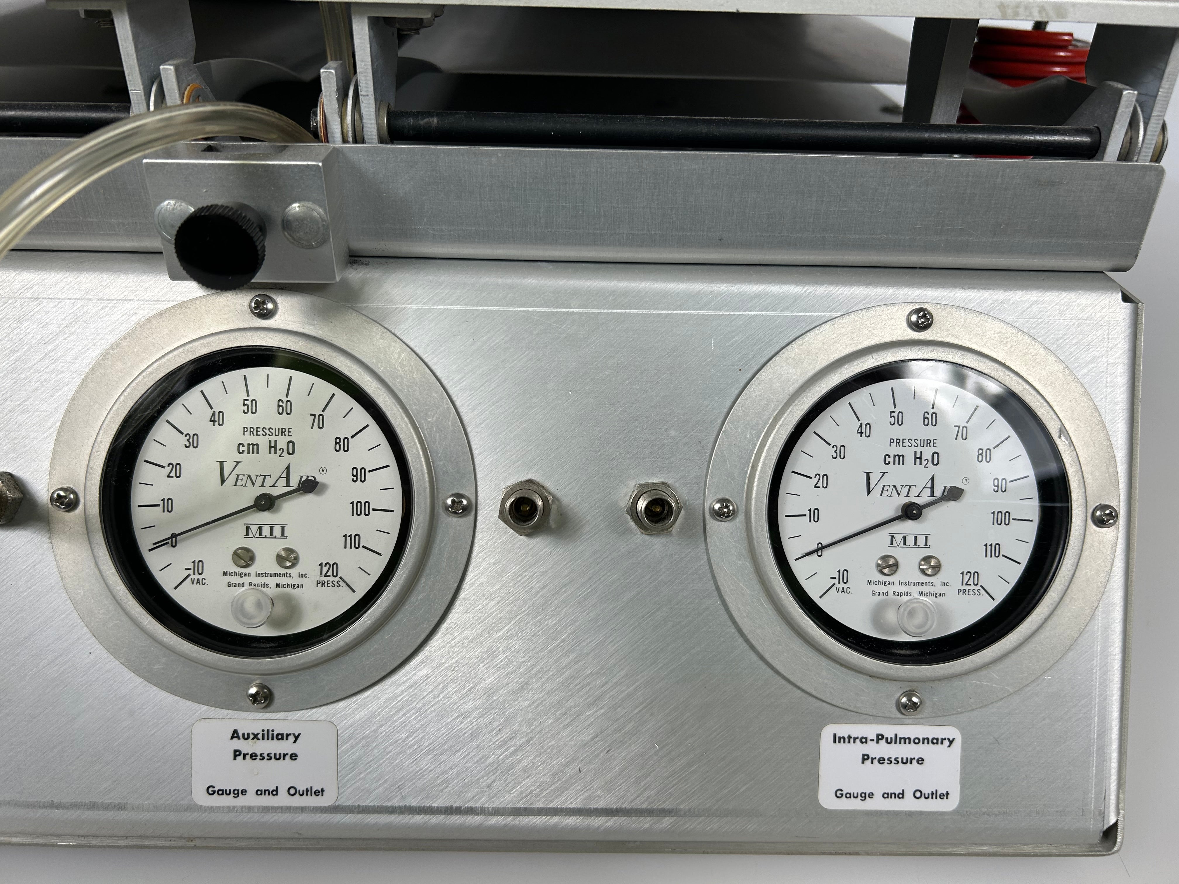 M.I.I. Vent Aid TTL Training / Test Lung Model 5600i *Untested*