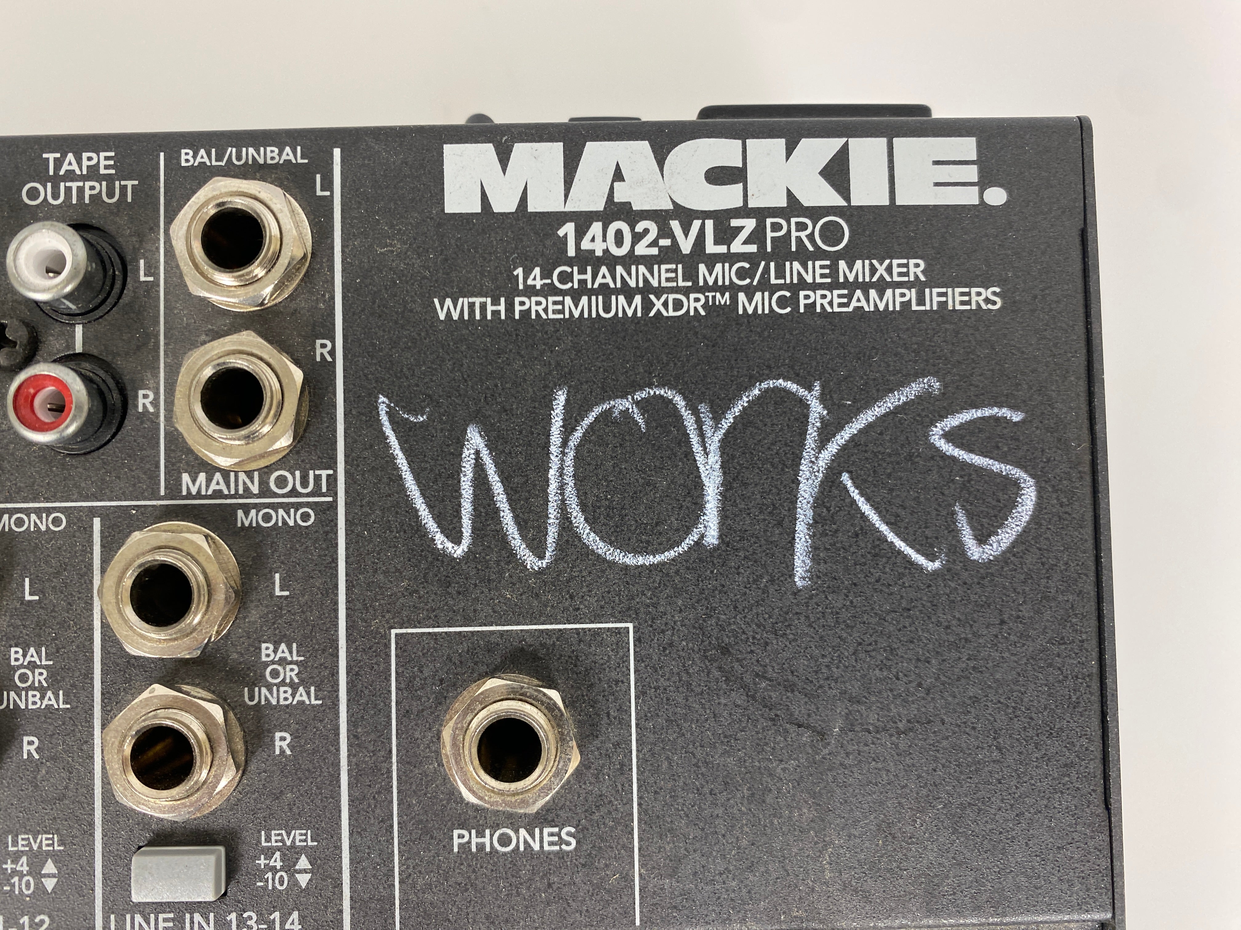 Mackie 1402-VLZ3 14-Channel Mixer