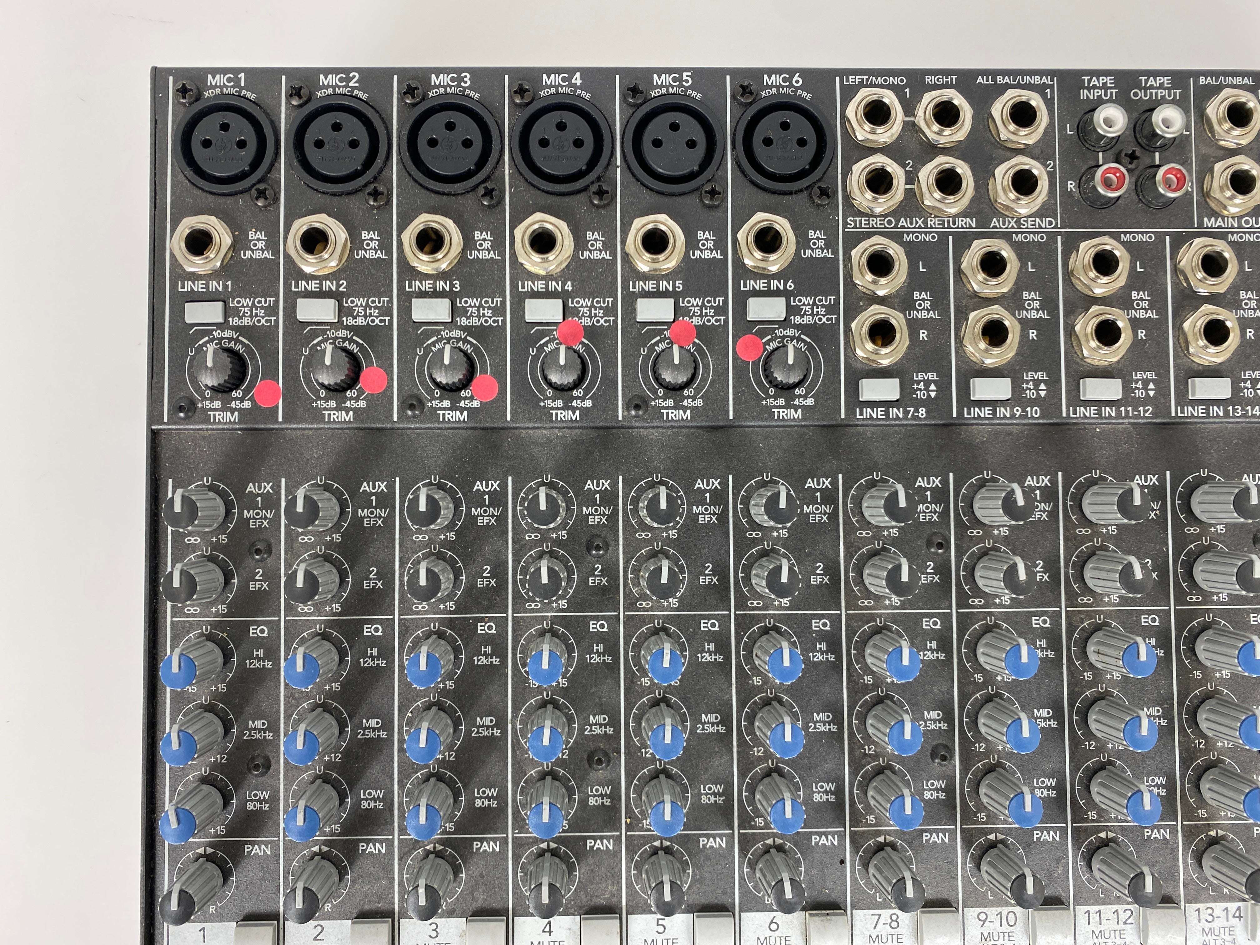 Mackie 1402-VLZ3 14-Channel Mixer