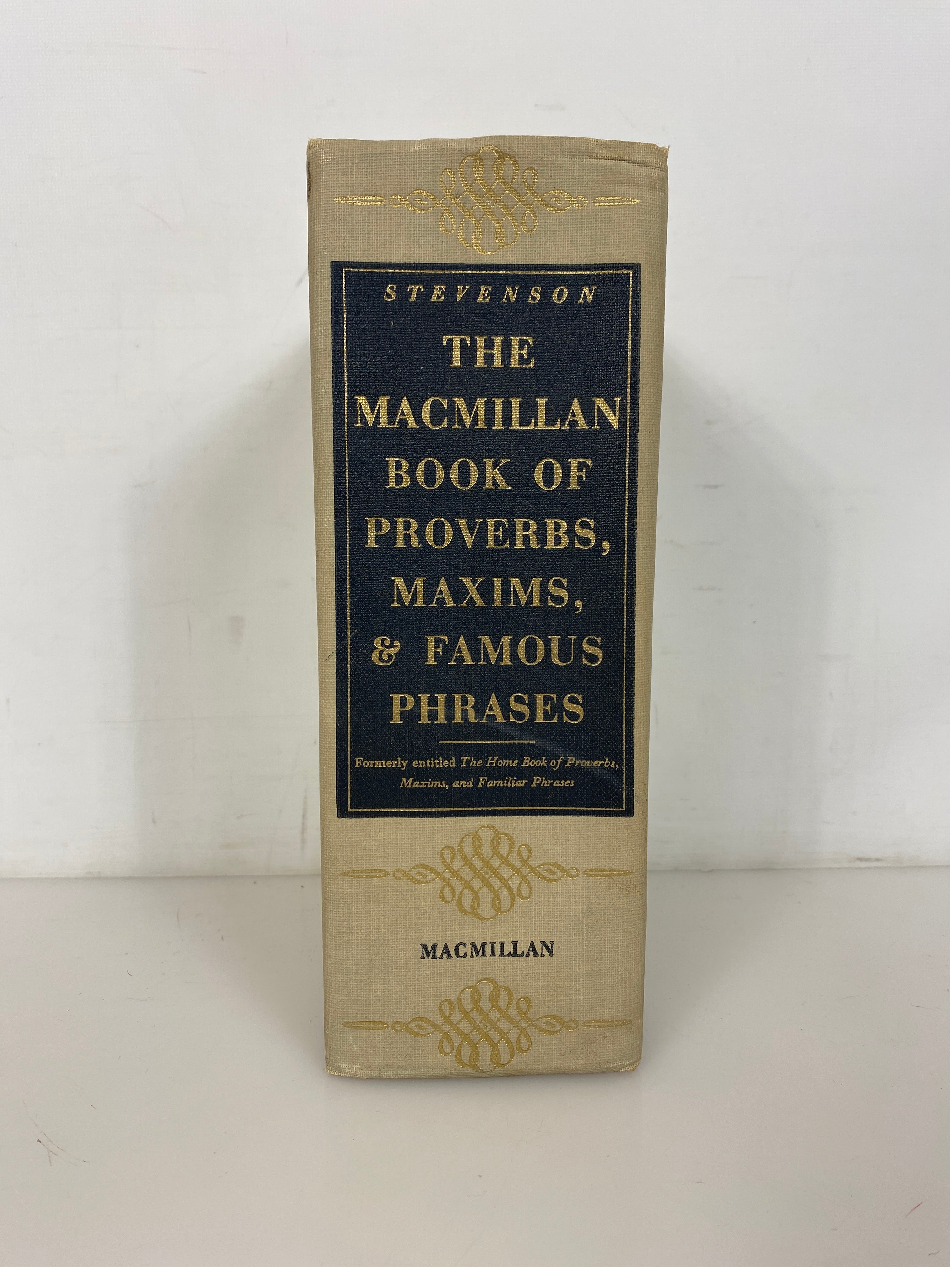 Macmillan Book of Proverbs Maxims & Famous Phrases 1965 5th Printing HC