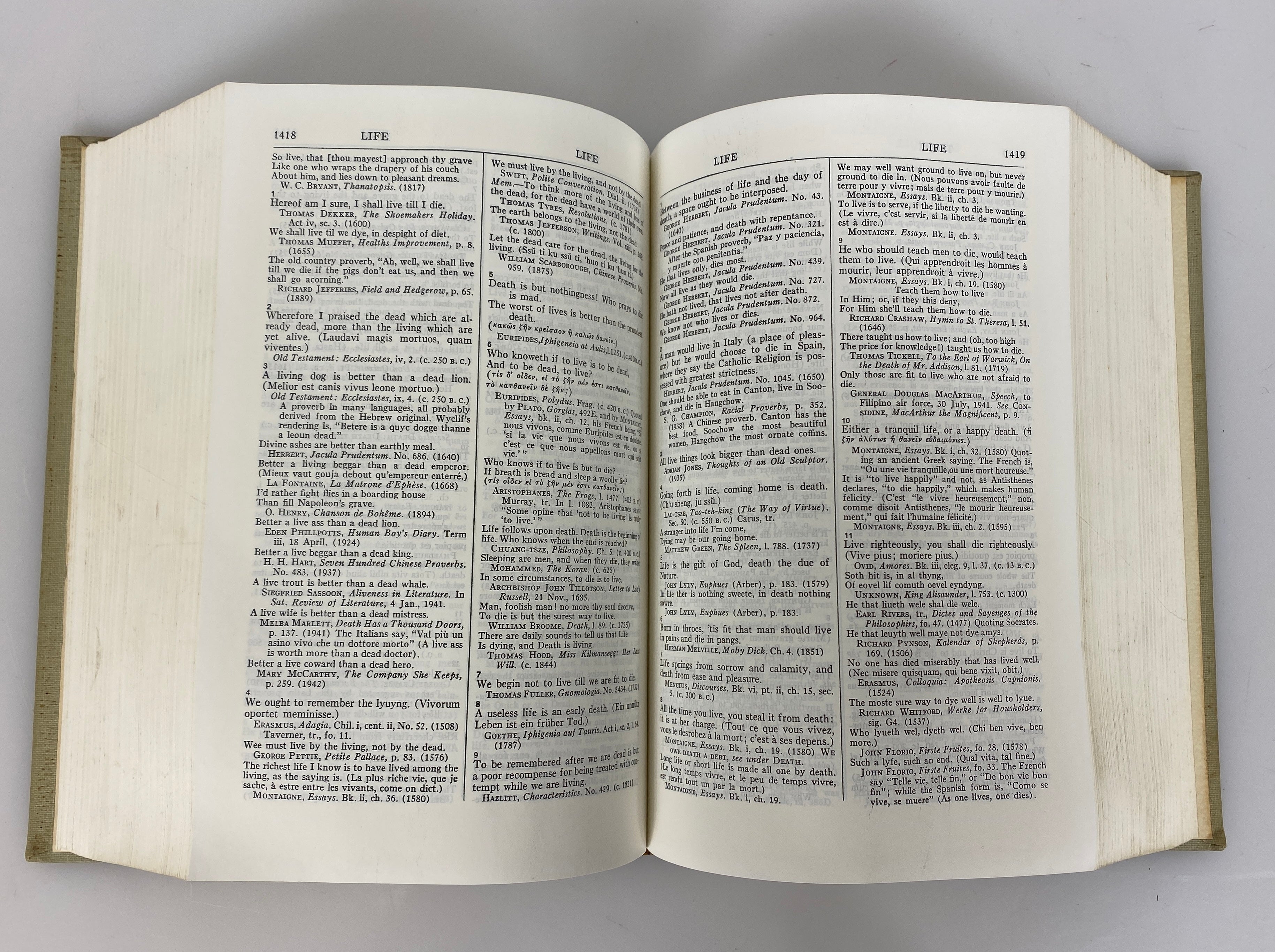 Macmillan Book of Proverbs Maxims & Famous Phrases 1965 5th Printing HC