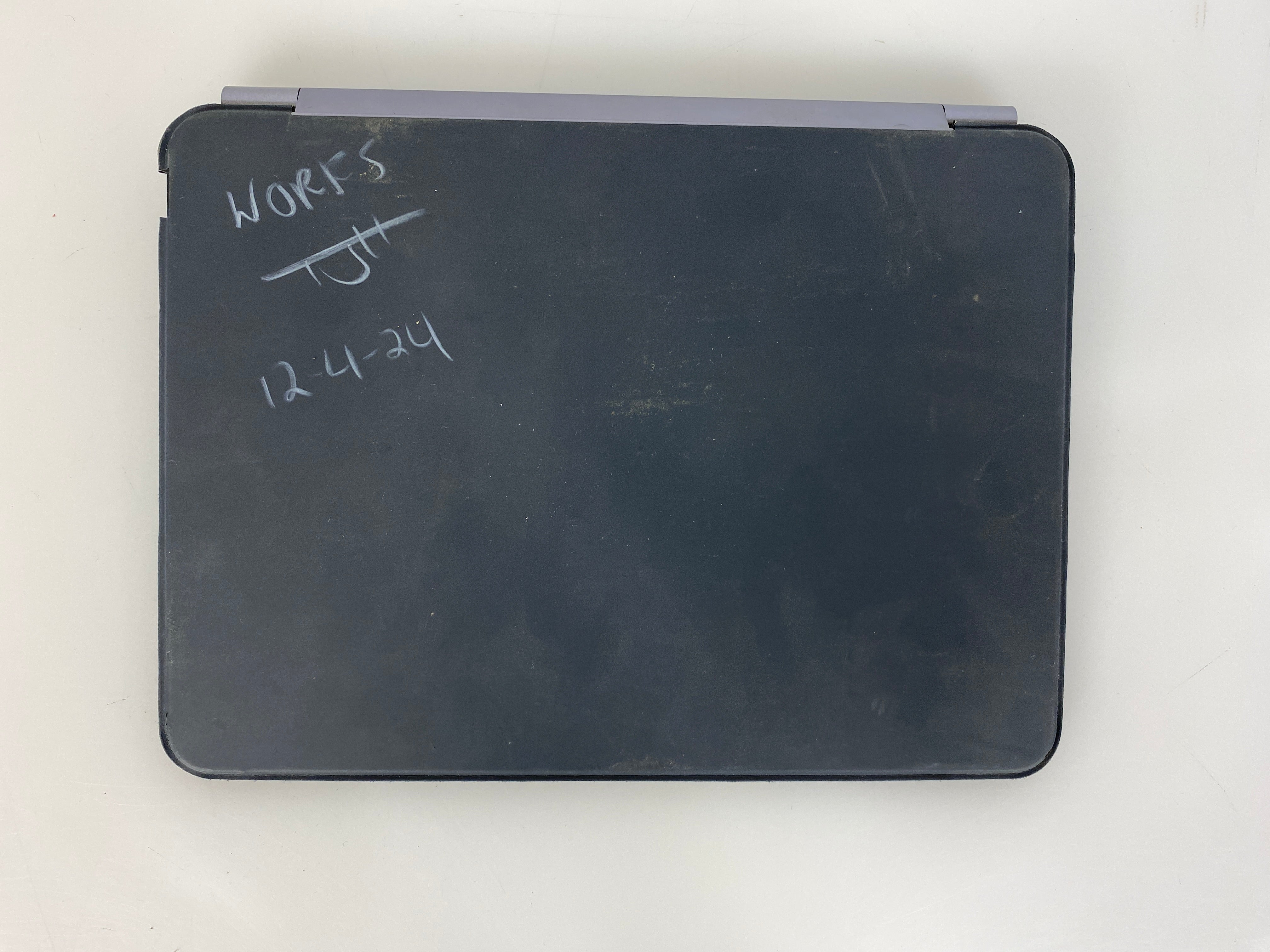 Magic Wireless Keyboard Case P109