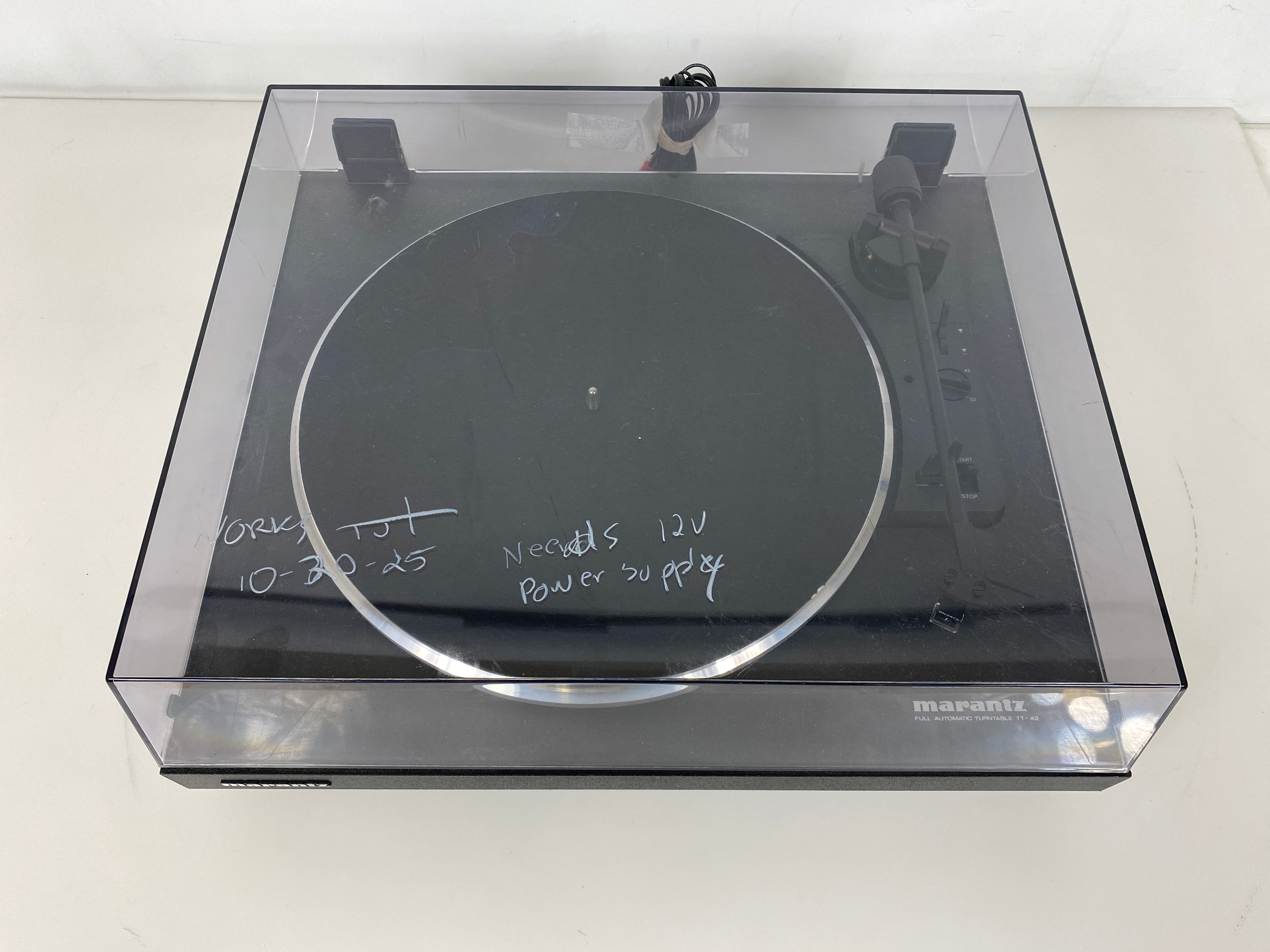 Marantz Full Automatic Turntable TT-42