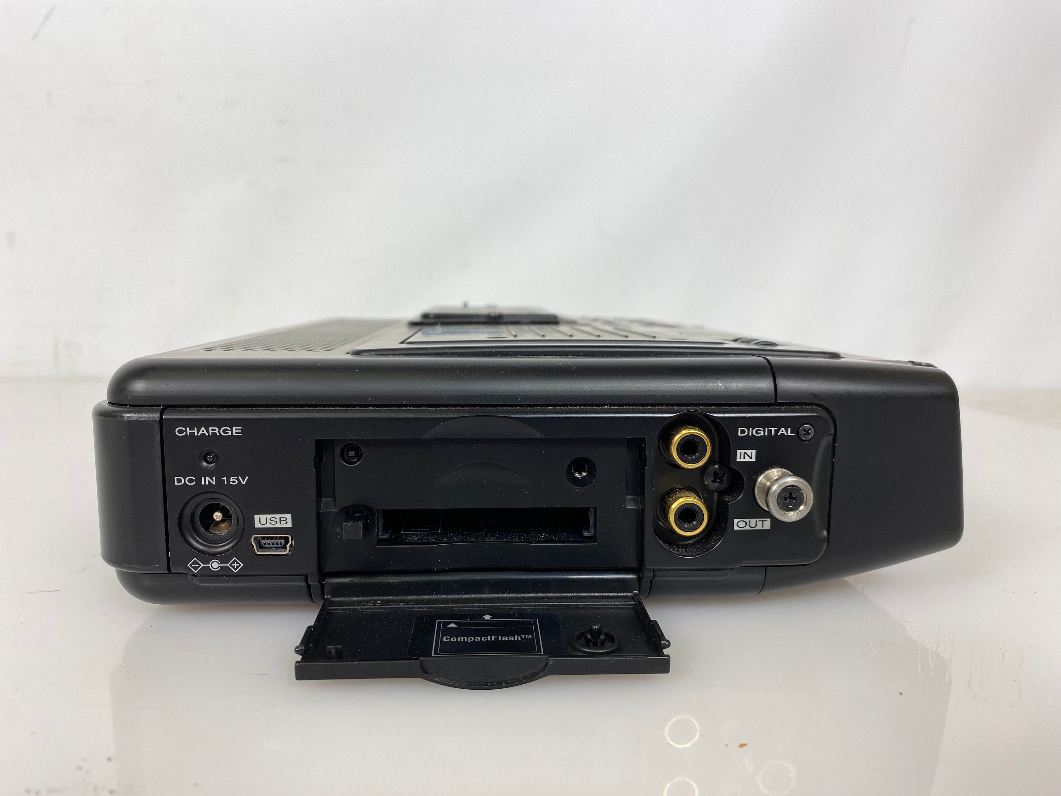 Marantz Professional Solid State Recorder PMD671