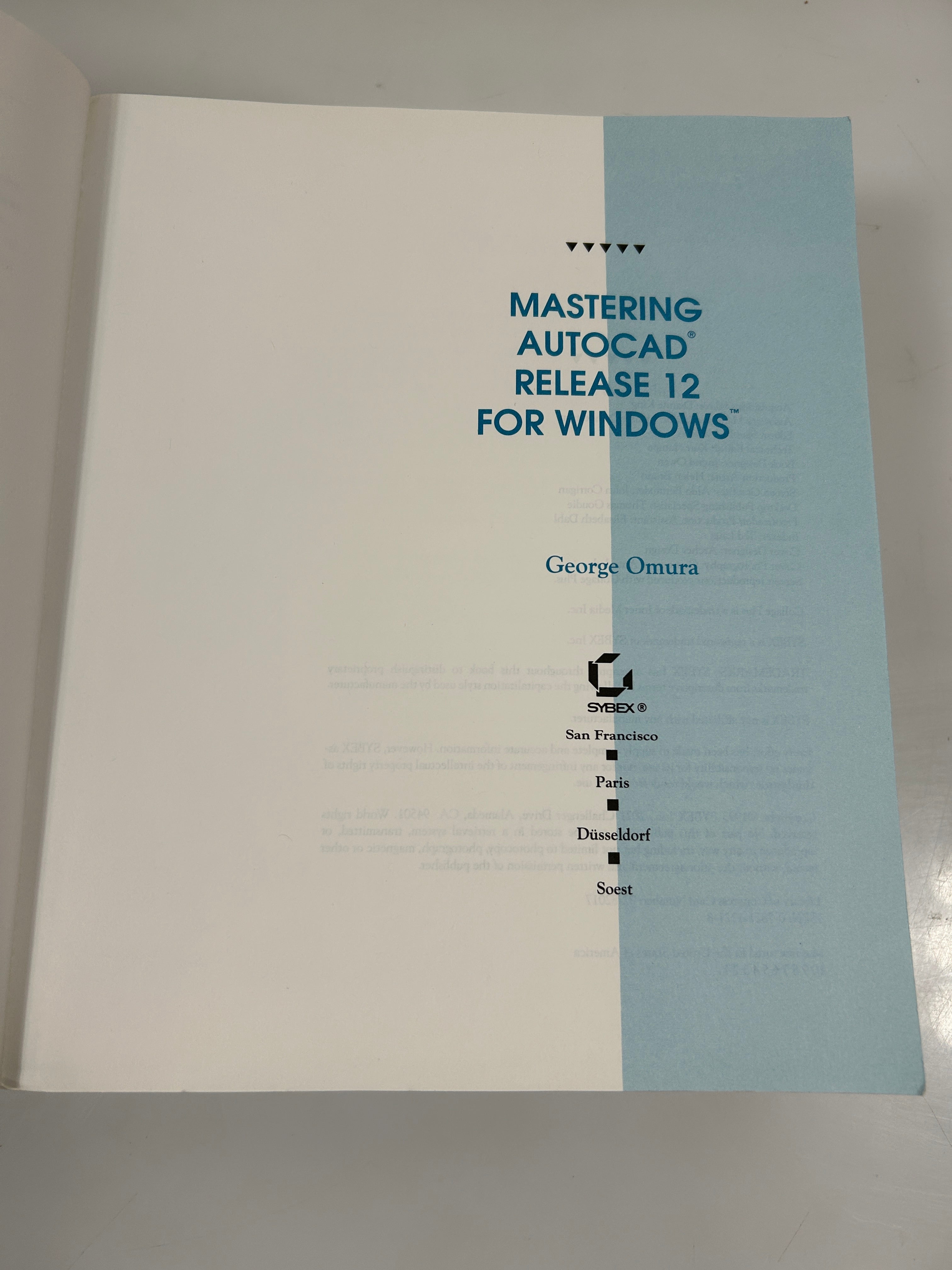 Mastering Autocad Release 12 for Windows by George Omura