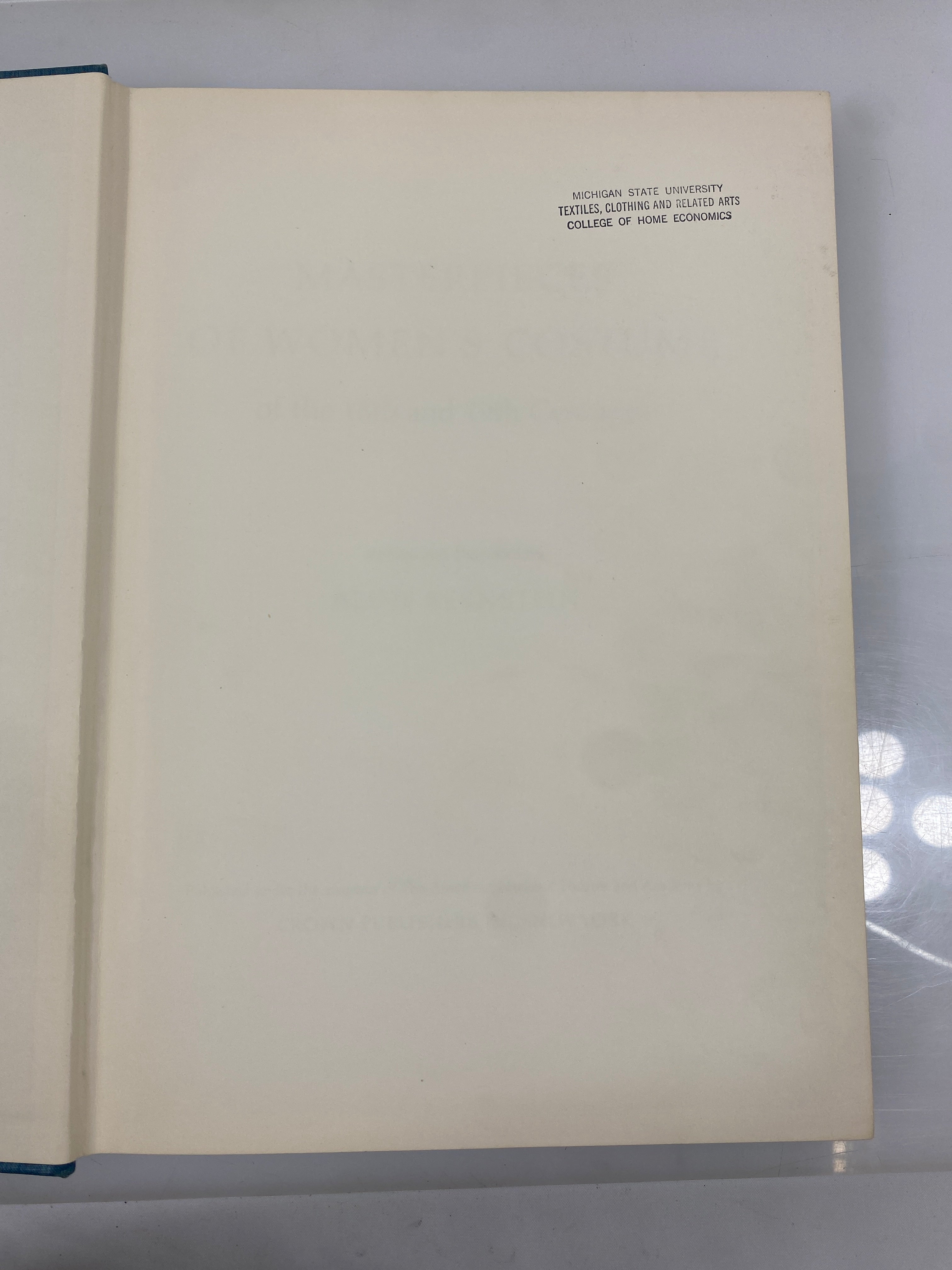 Masterpieces of Women's Costumes 18th-19th Centuries Aline Bernstein 1st ED HC