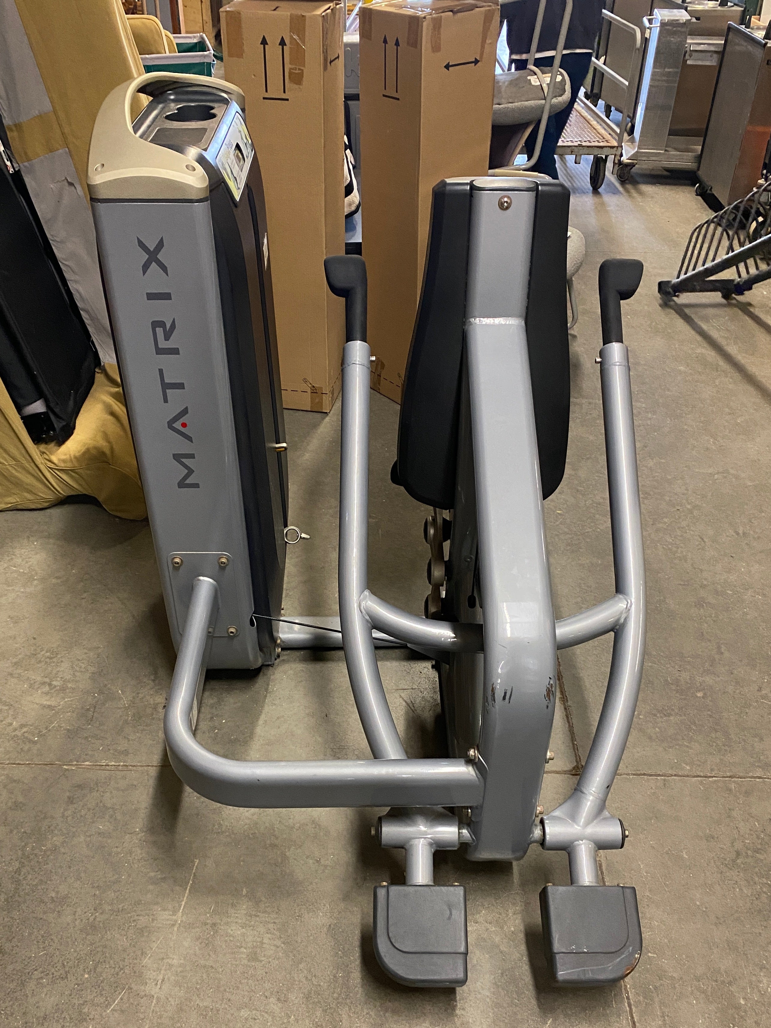 Matrix #G7-S42 Tricep Press Machine