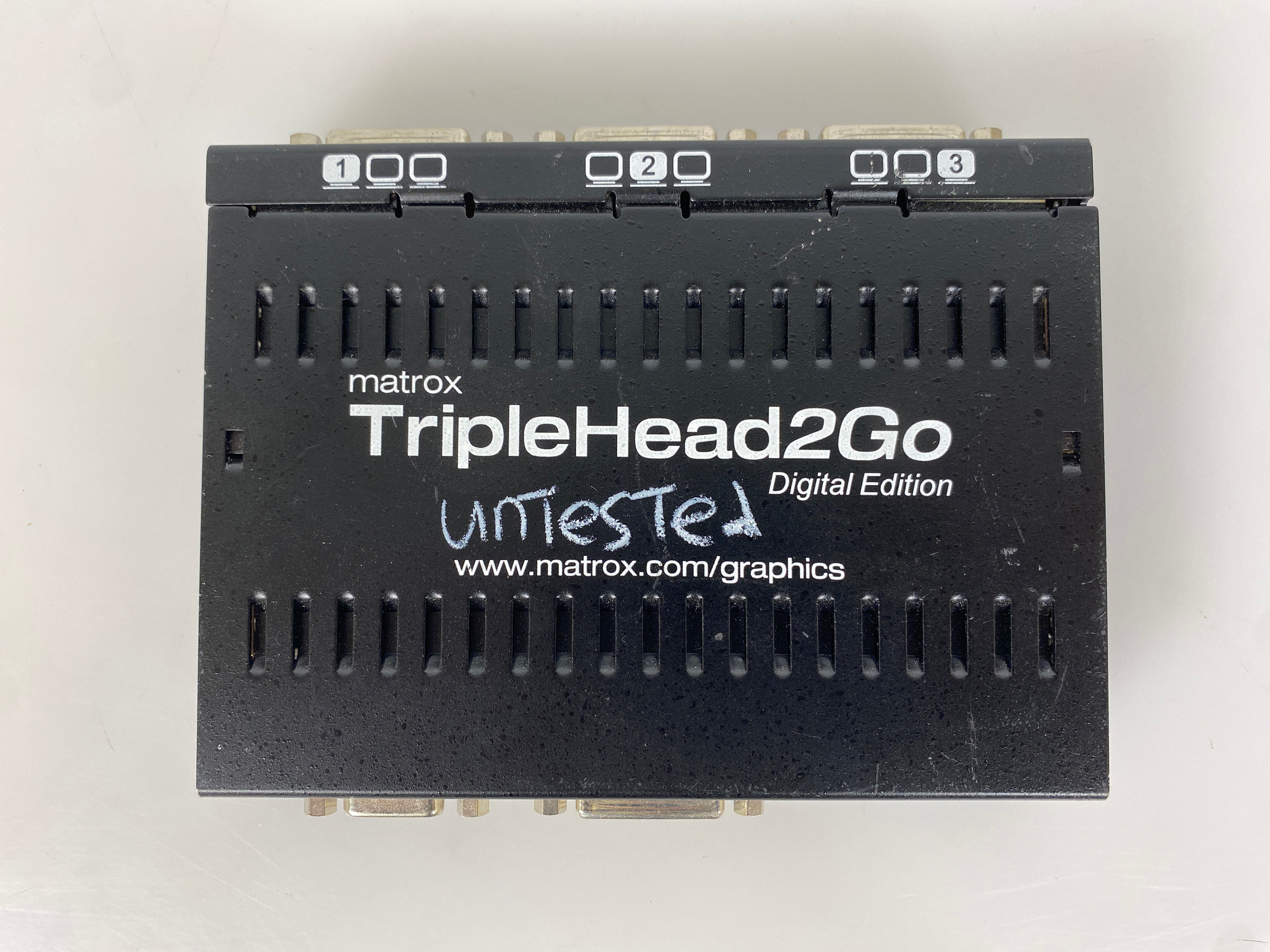Matrox TripleHead2Go Digital Edition Display Adapter