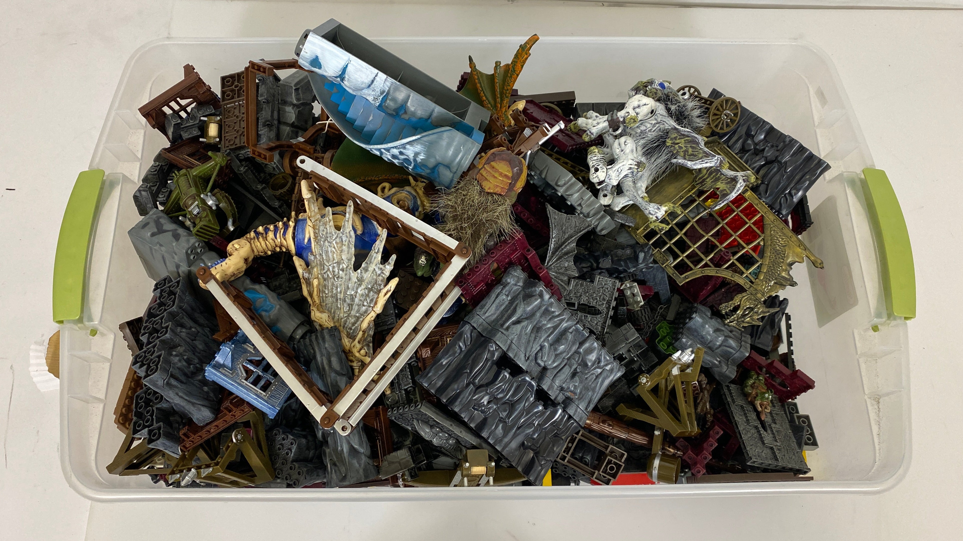 Mega Bloks Lot of Assorted Building Blocks