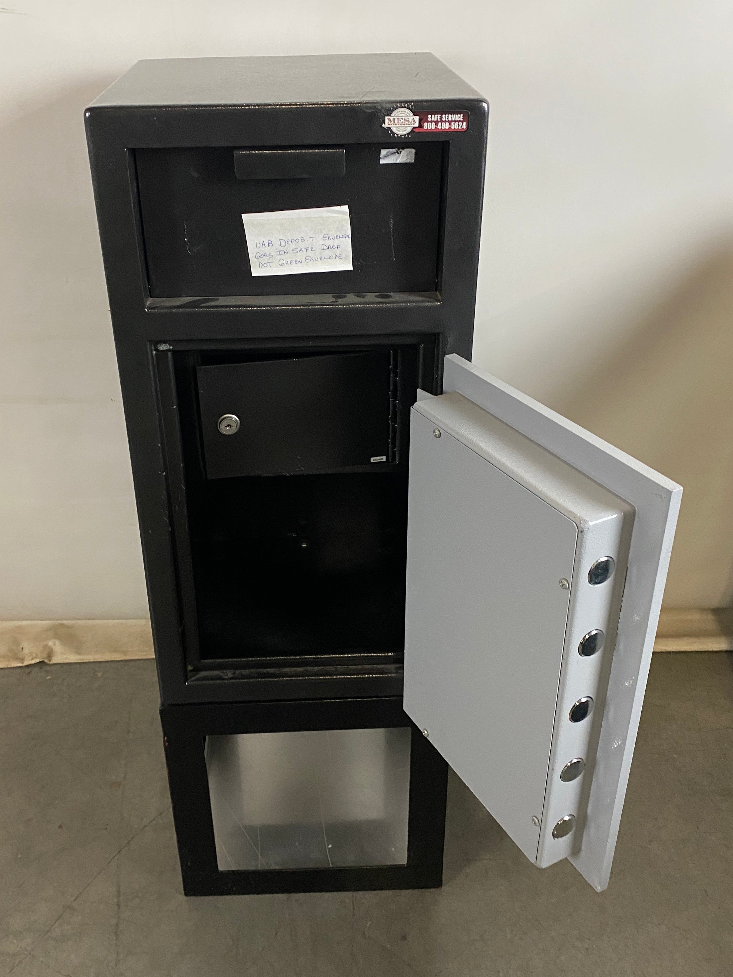 Mesa Safe Company Steel Digital Combination Safe