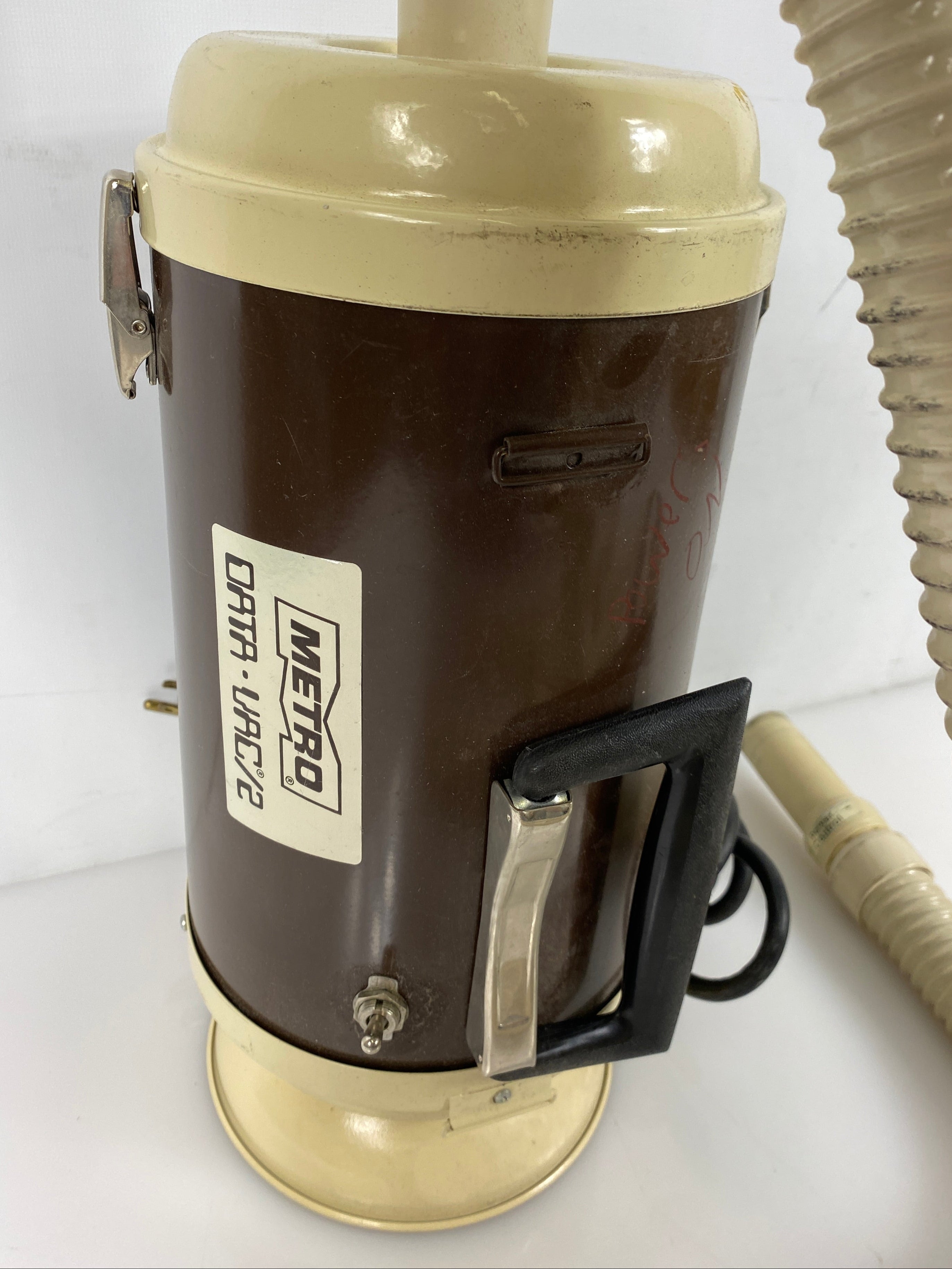 Metro "Data-Vacs/2" Vintage Handheld Vacuum w/ Attachments