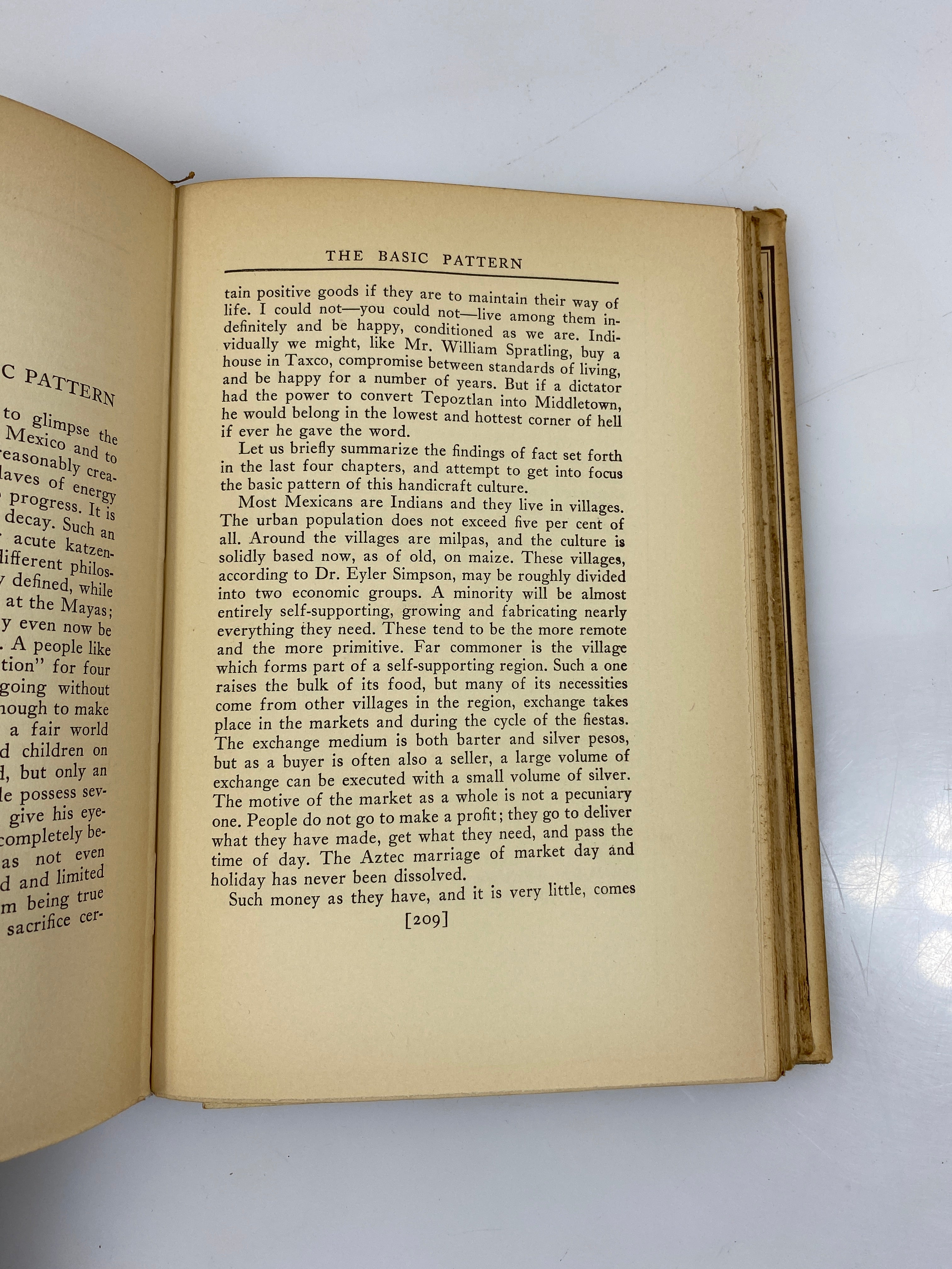 Mexico: A Study of Two Americas Chase 1931 HCDJ