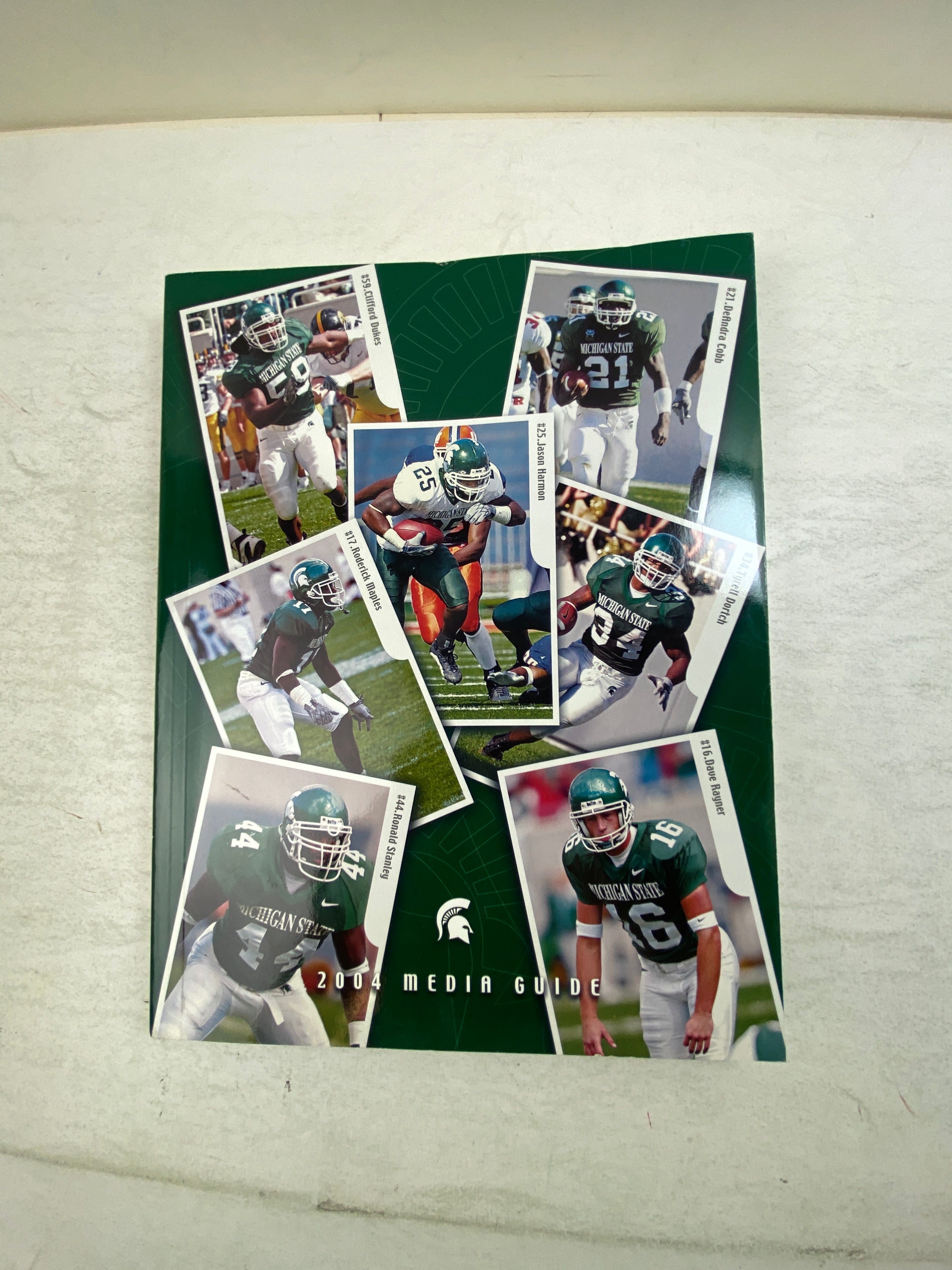 Michigan State Football 2004 Media Guide SC