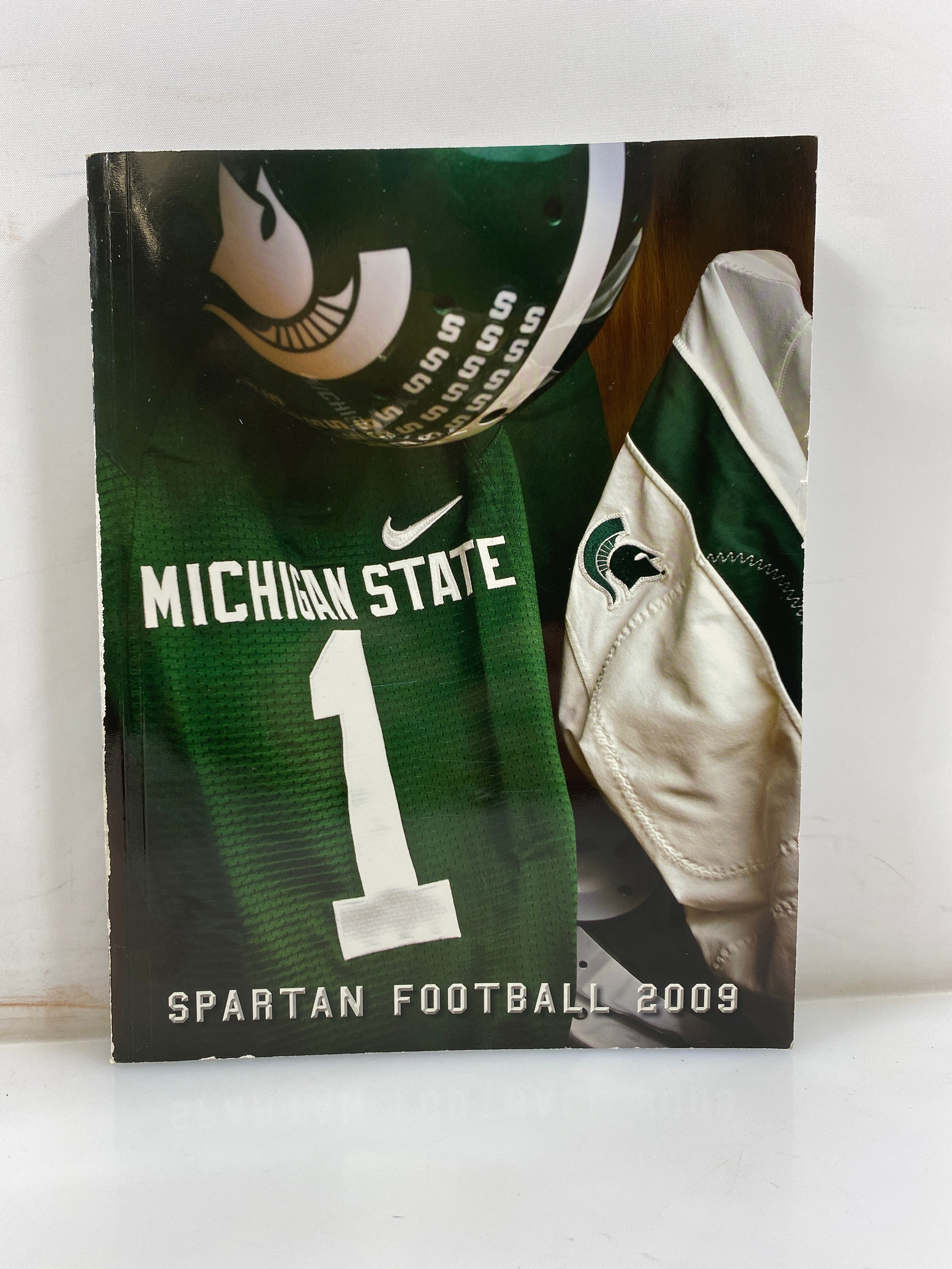 Michigan State Spartan Football 2009 Guide SC