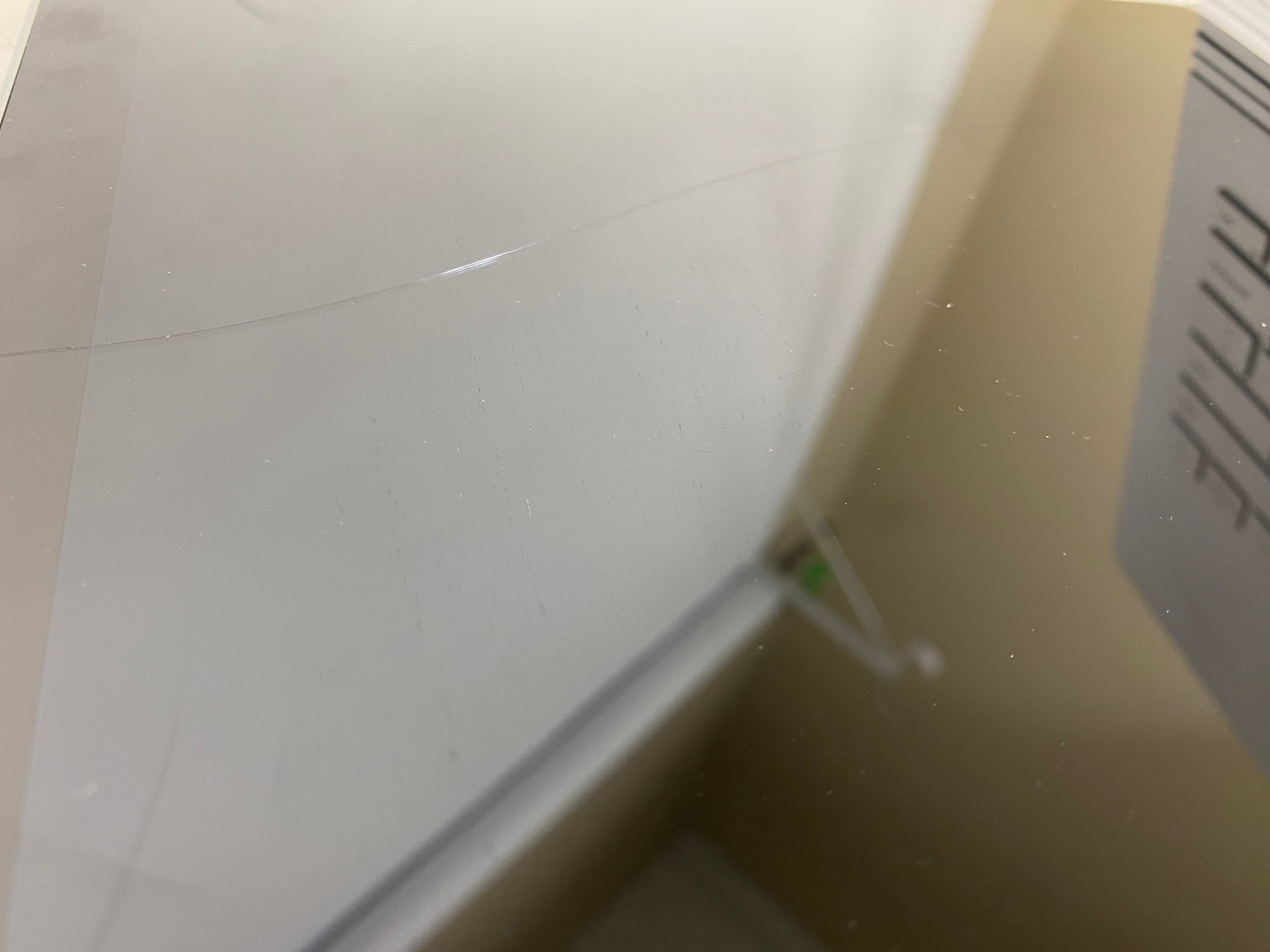 Microsoft Surface Book 2 i5-8350U 256GB *Cracked Display*