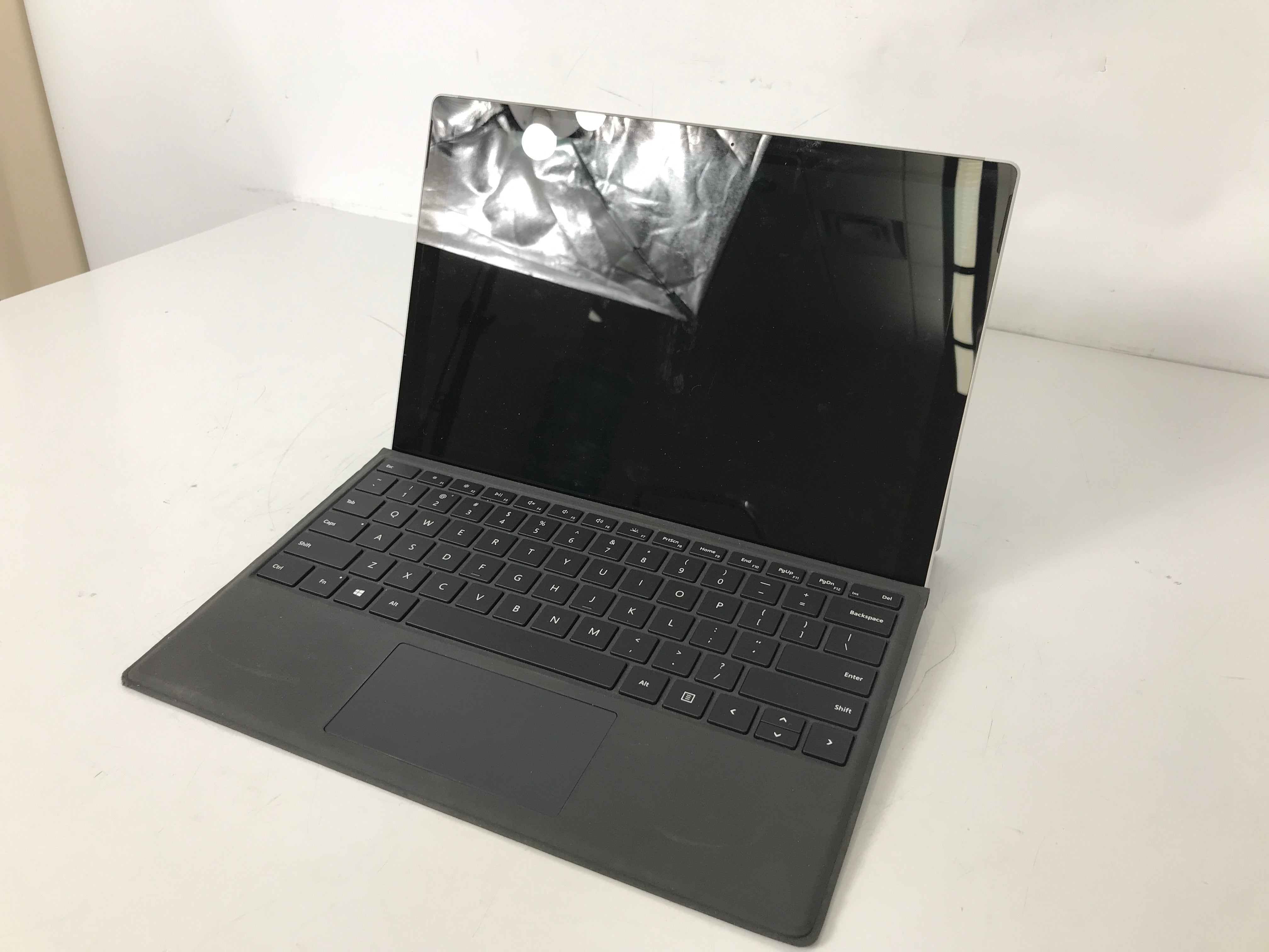 Microsoft Surface Pro 4 i7 16GB 512GB Windows 11 Pro *Touchscreen Does Not Work*