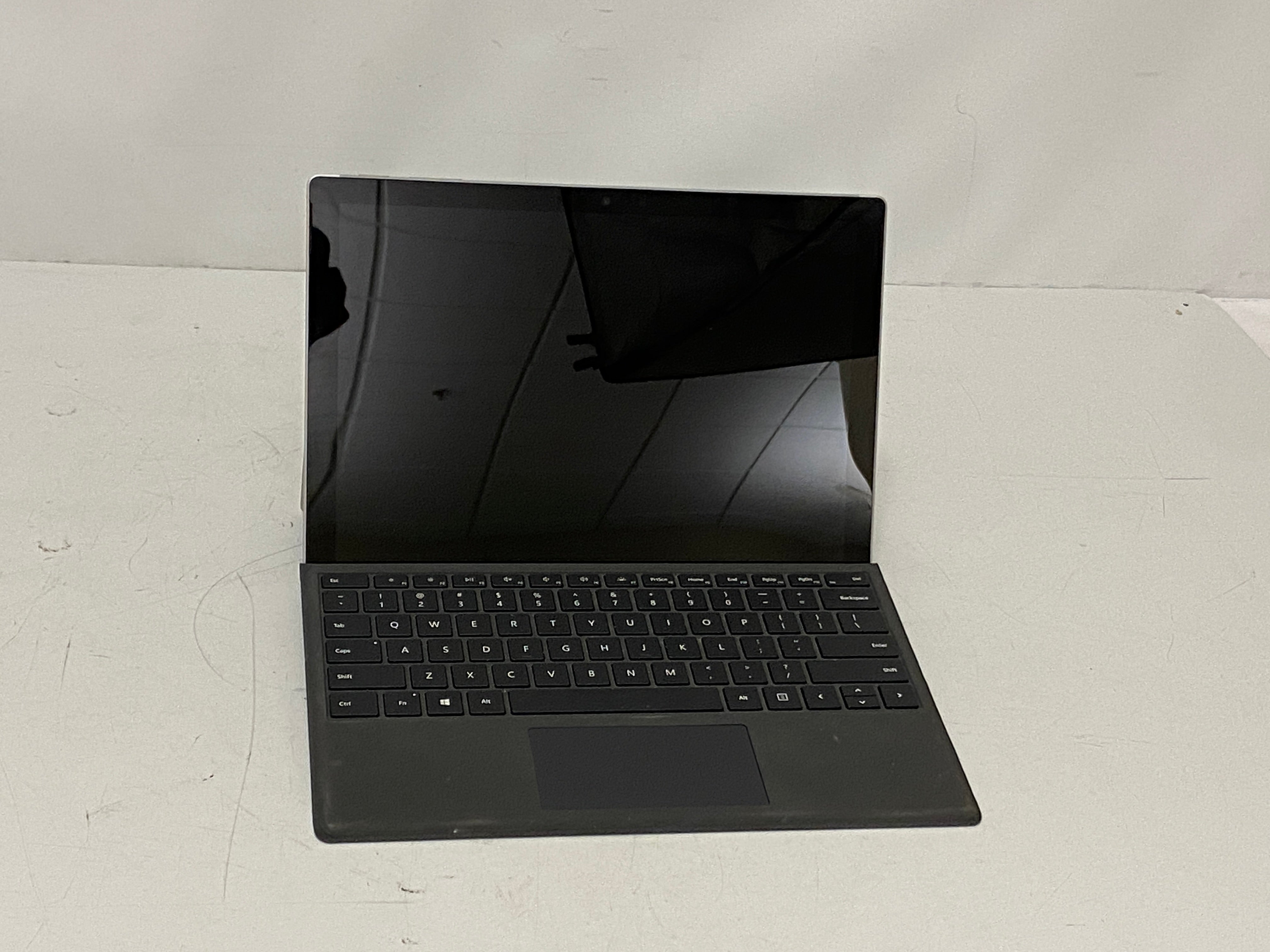 Microsoft Surface Pro 7 i7 10th Gen Windows 11 *Screen Hot Spots*