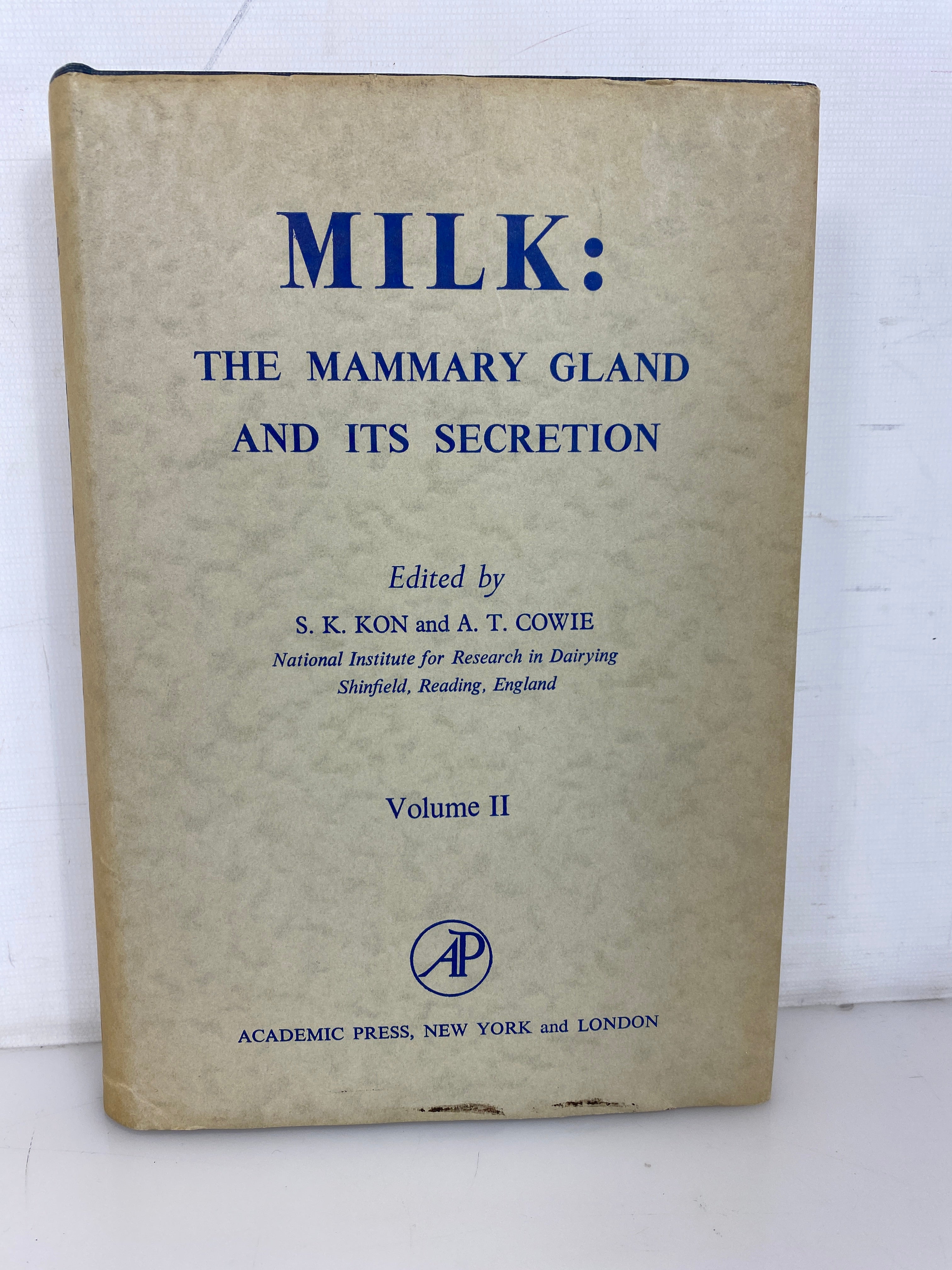 Milk: The Mammary Gland & Its Secretion Volume II Kon/Cowie 1961 HCDJ