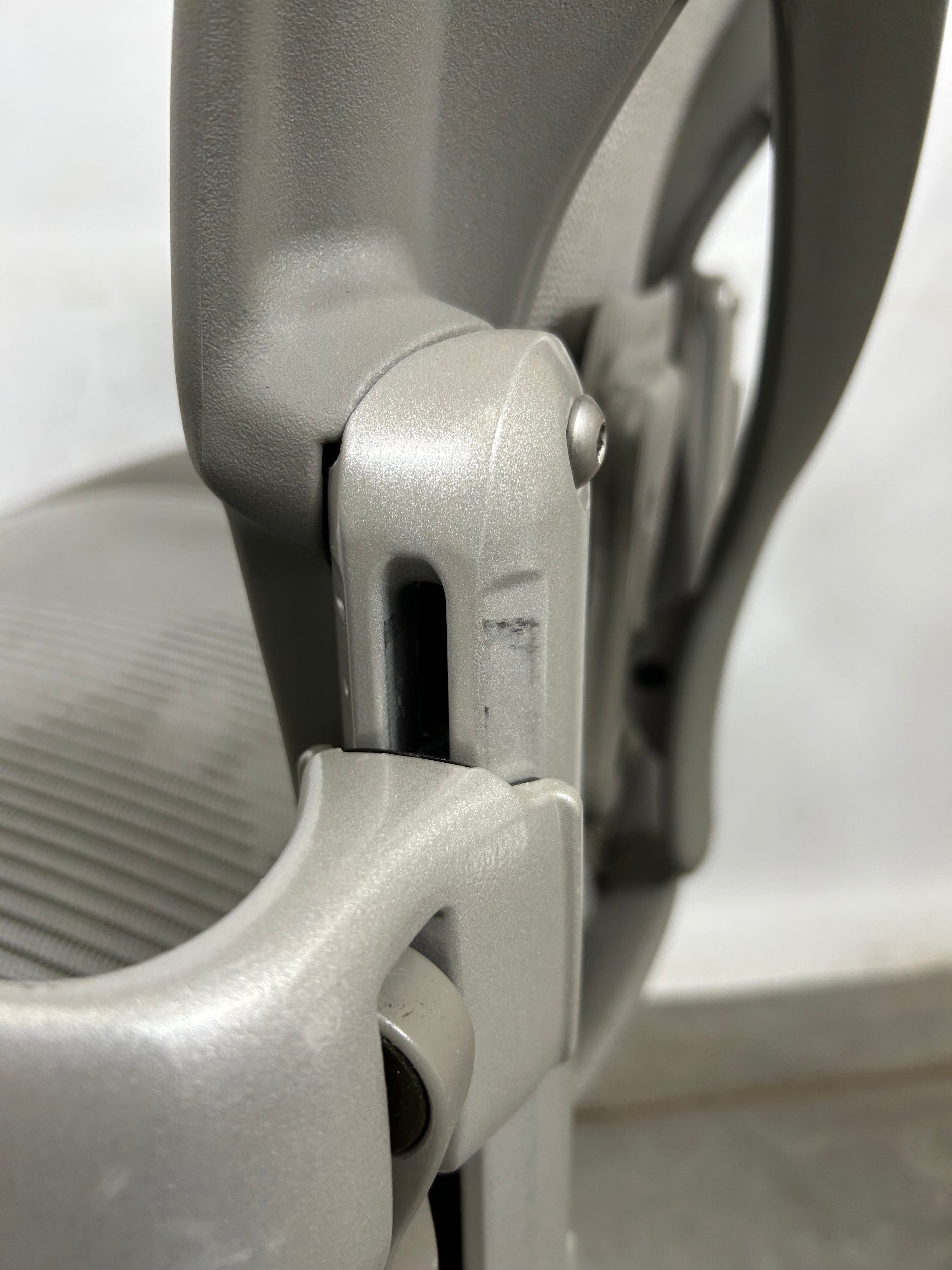 Millennial Gray Herman Miller Aeron Chair Size B