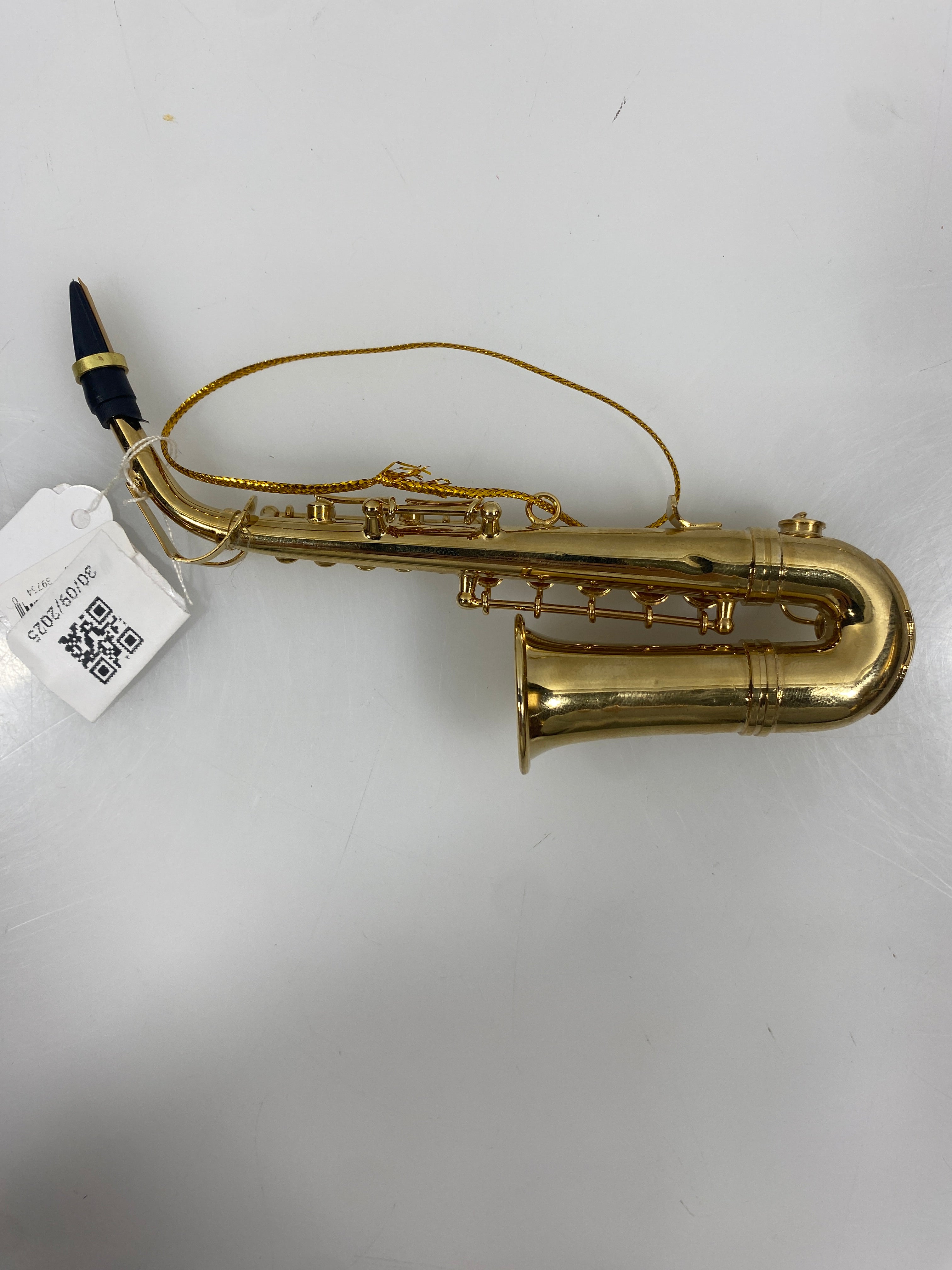 Miniature Gold Alto Saxophone Ornament