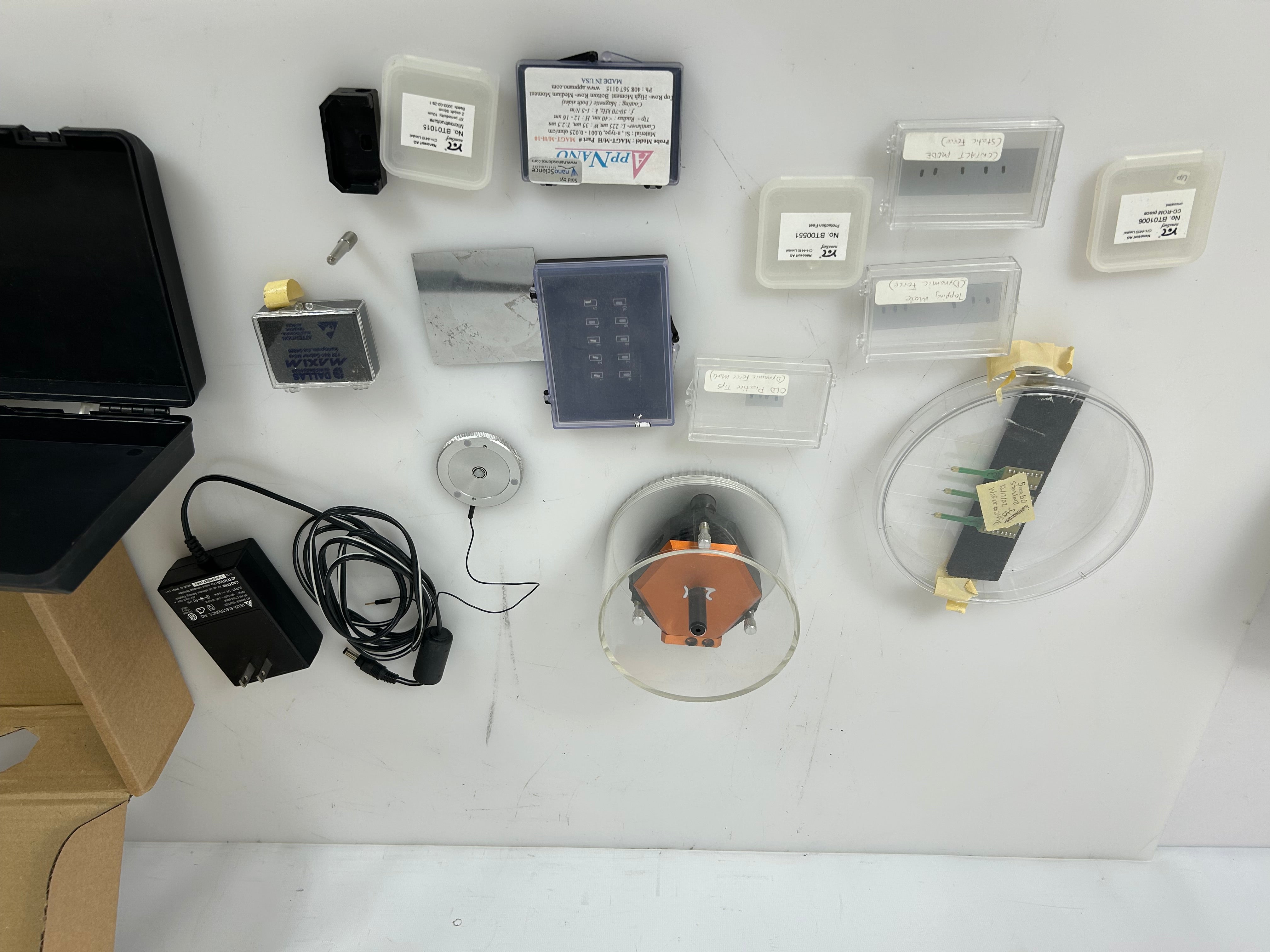 Minus K Technology Vibration Isolation Platform *Untested*