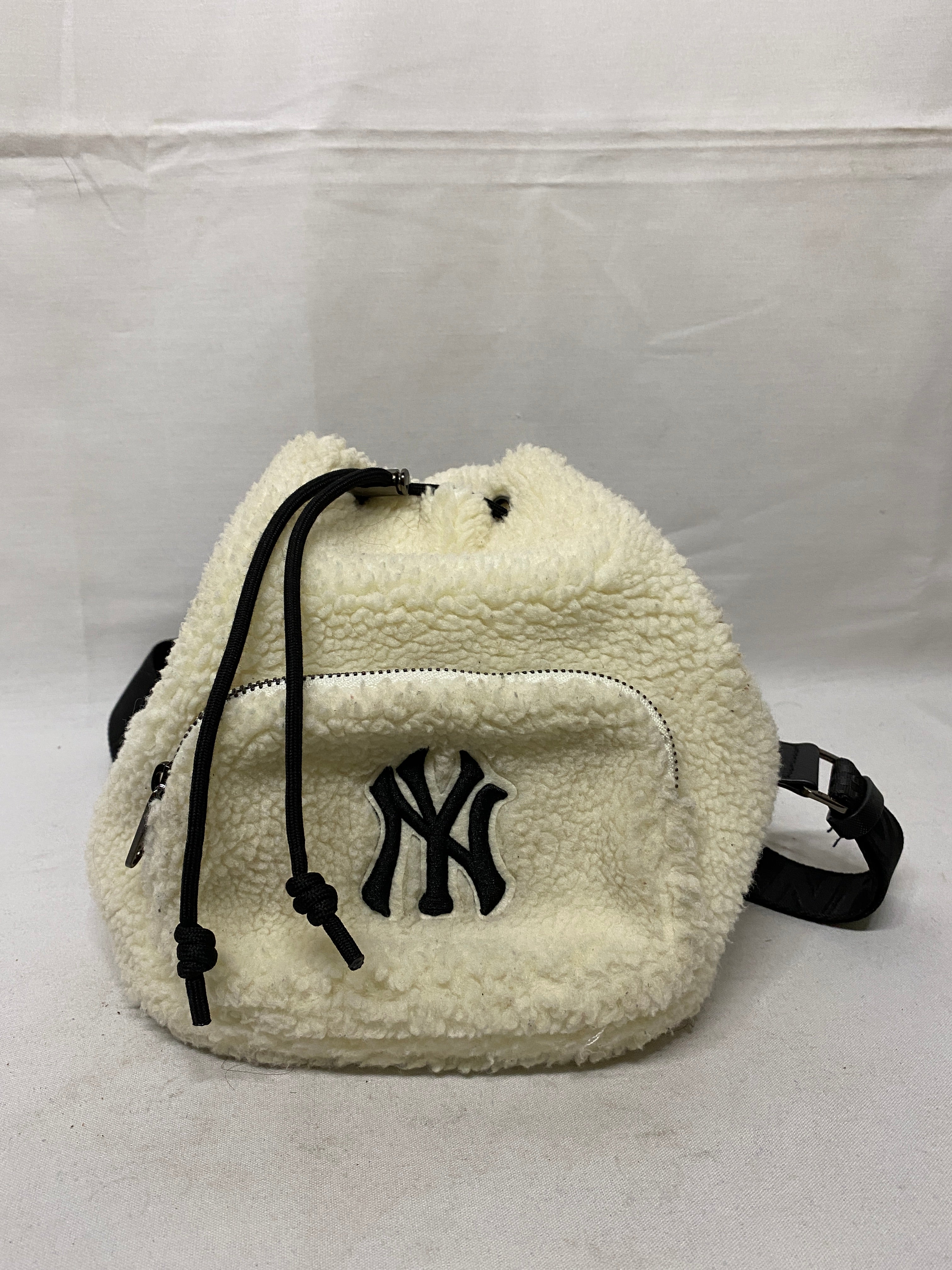 MLB NY Yankees Polar Fleece Bucket Bag