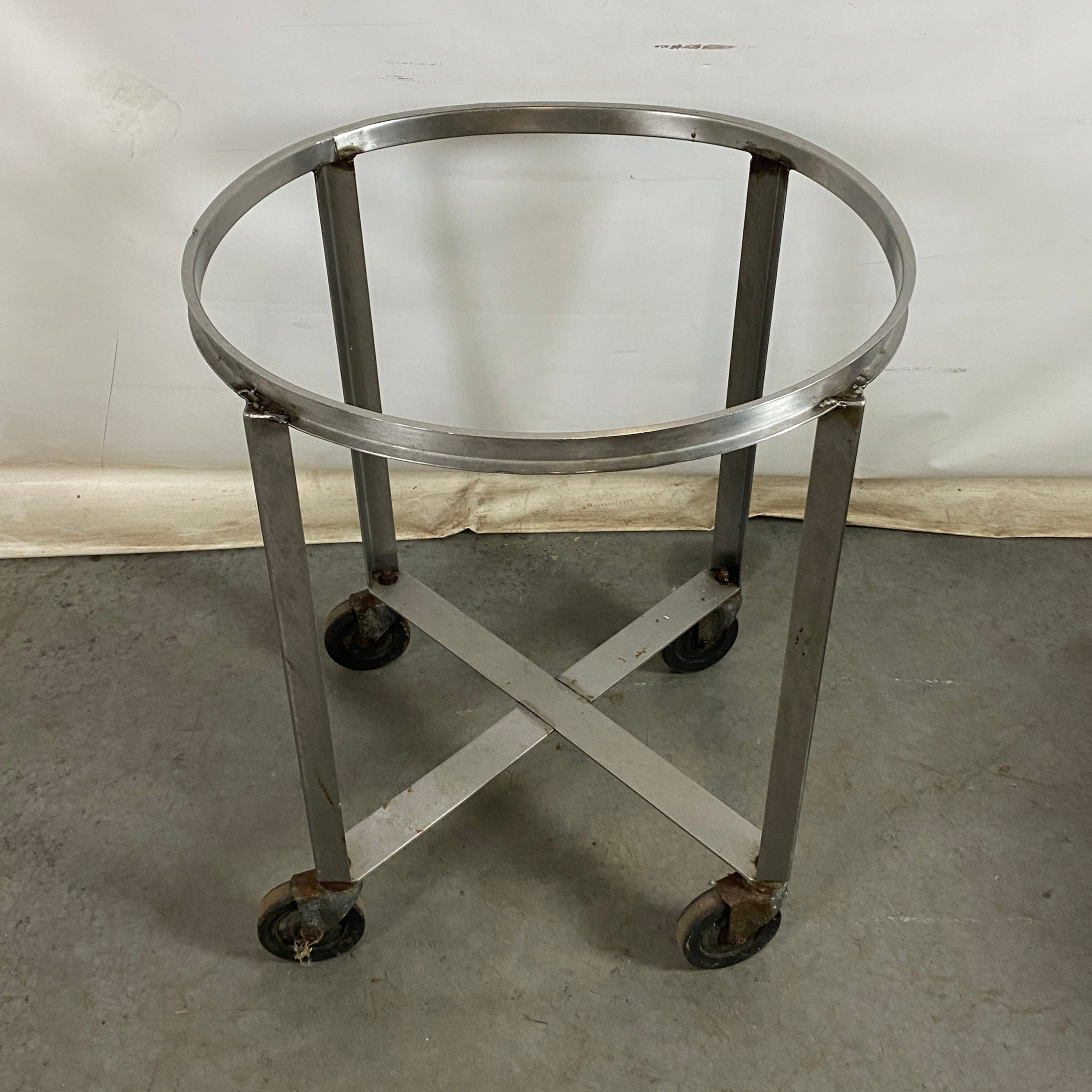 Mobile Mixing Bowl w/ Rolling Stand